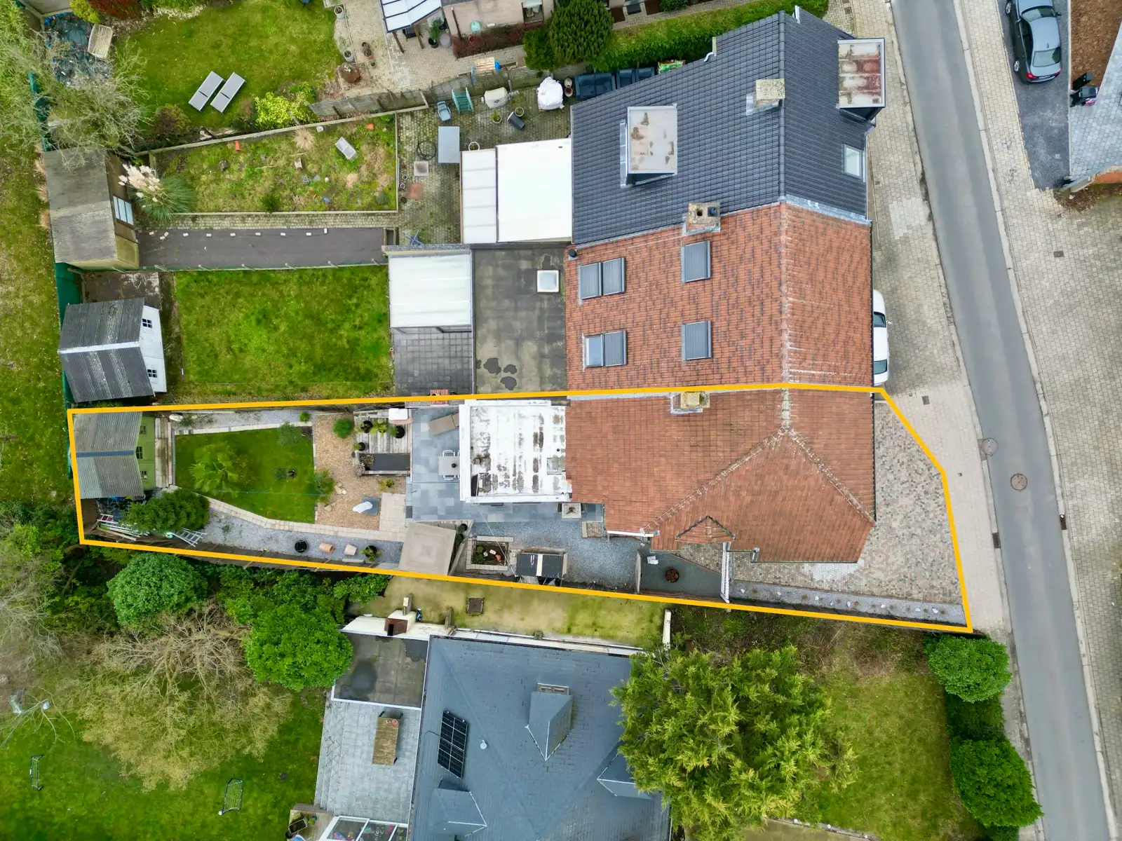 Halfopen met grote slaapkamers en zuidgerichte tuin foto 29