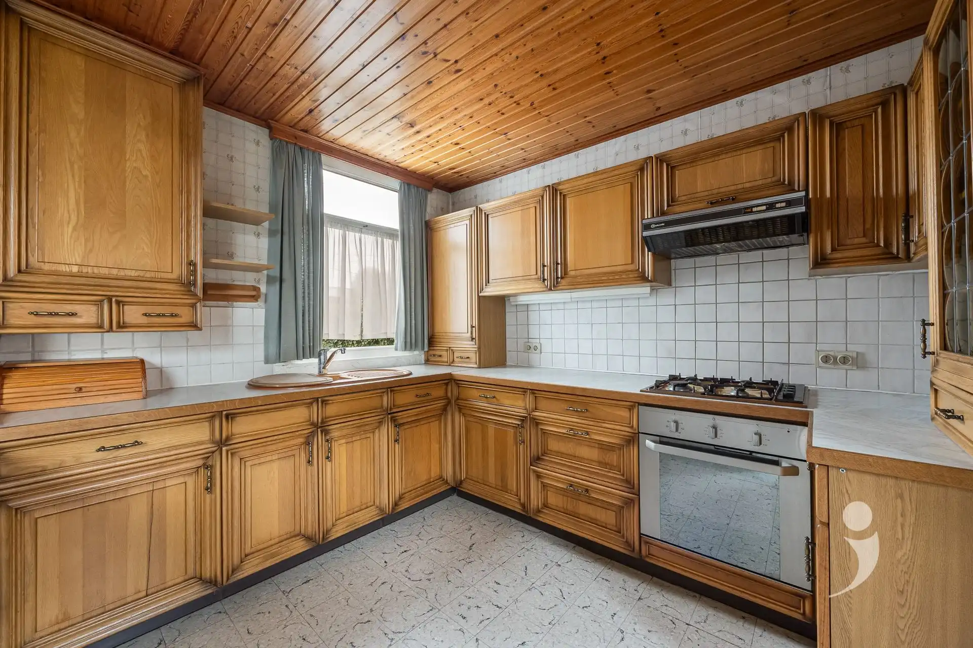 Statige woning op een mooi perceel! foto 7