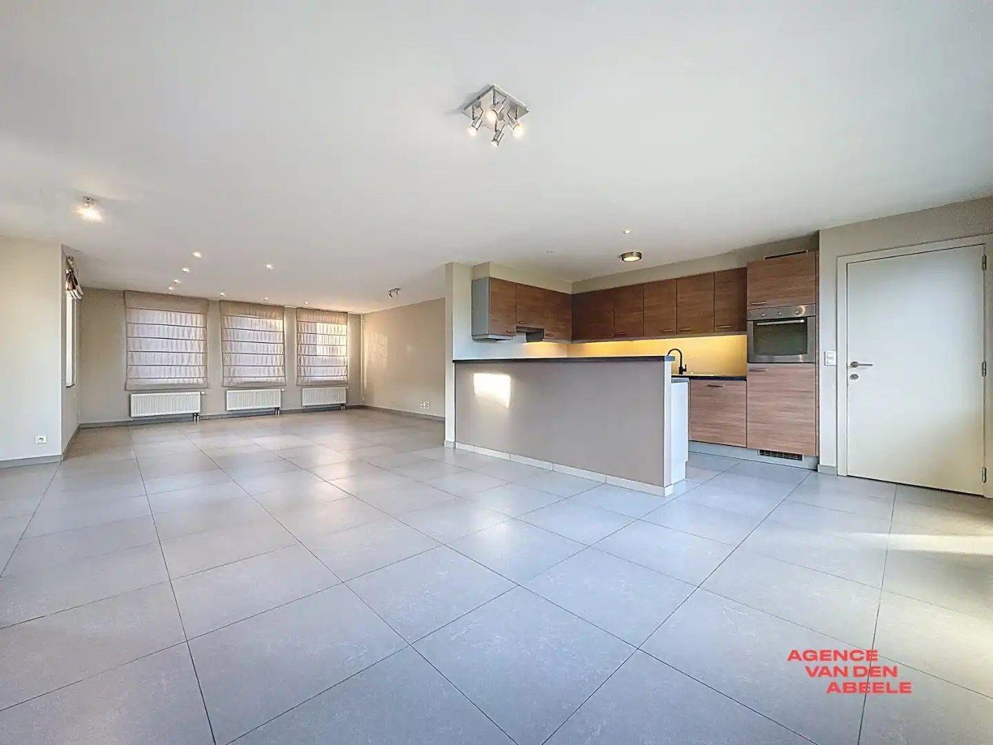 Duplexappartement met tuin en ruime garage foto 5