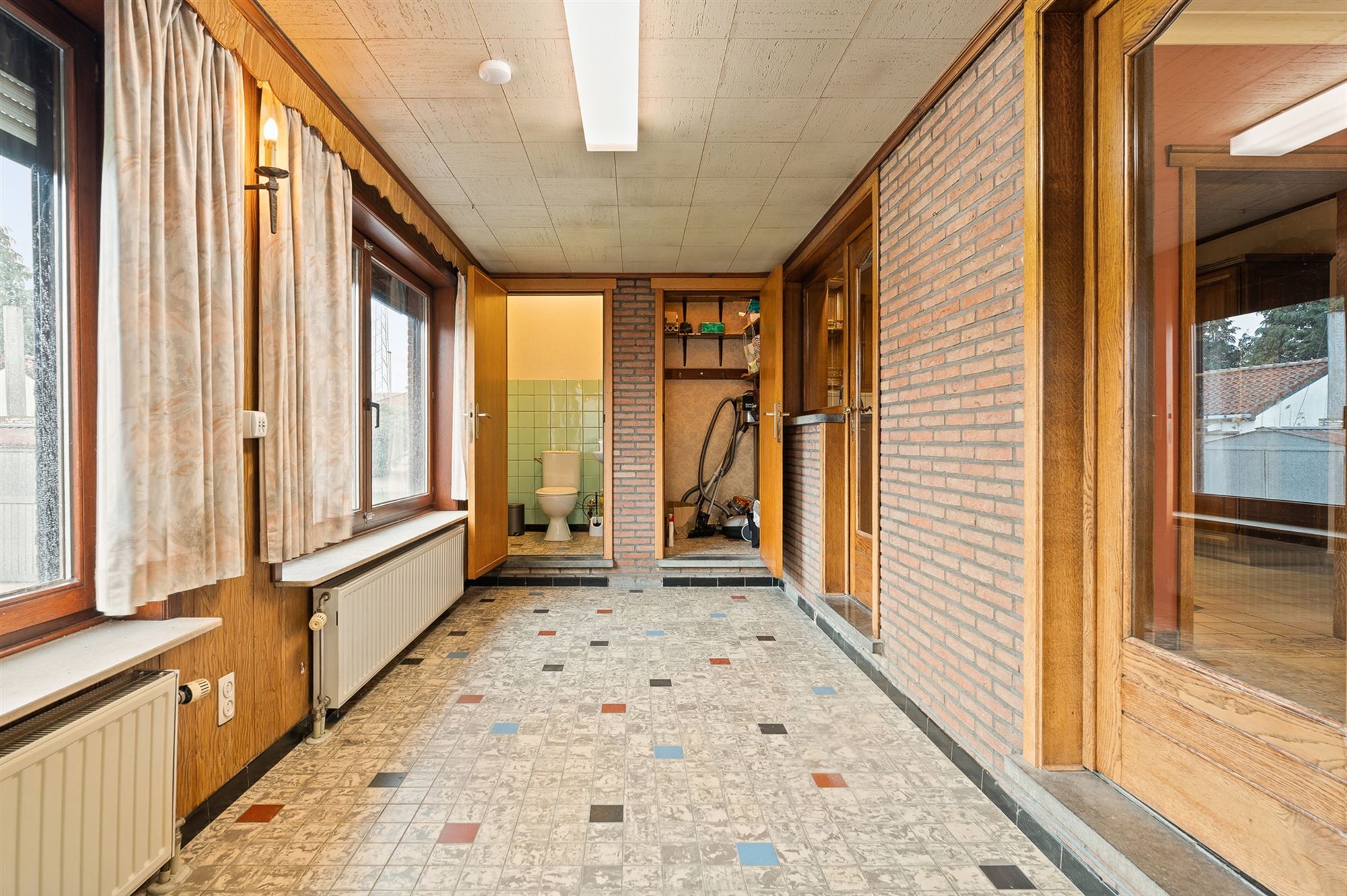 OP TE FRISSEN WONING MET 3 SLAAPKAMERS GELEGEN OP EEN RUIM PERCEEL VAN 11A70CA TE PAAL foto 9