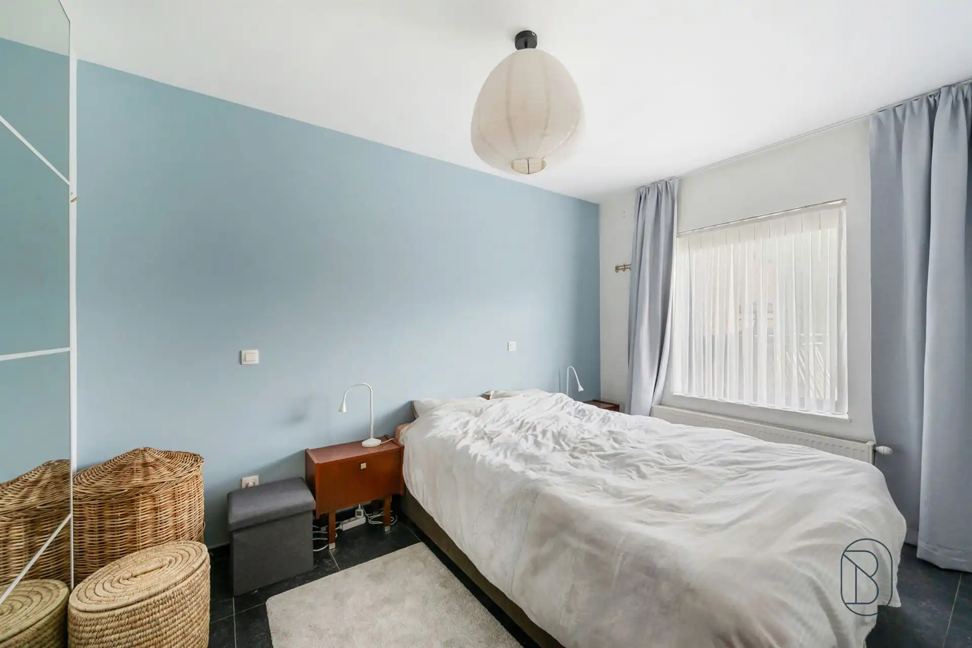 Topgelegen gelijkvloers appartement met 2 slk, tuin + aparte garagebox foto 9