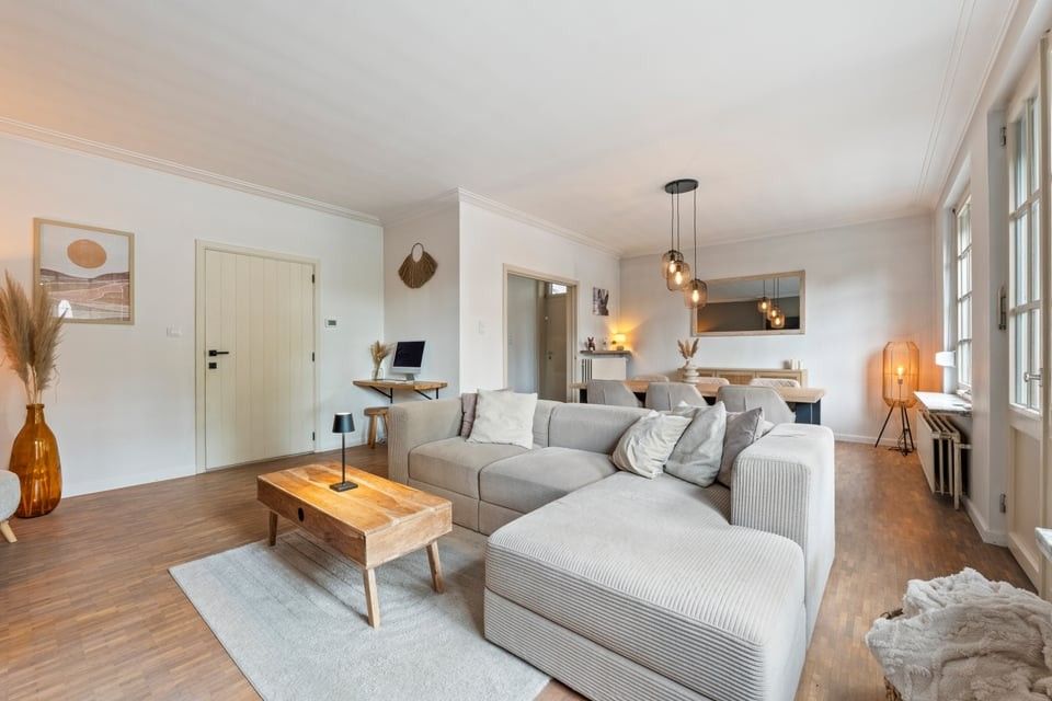 GEZELLIGE OPEN BEBOUWING MET LANDELIJKE CHARME OP EEN MOOI PERCEEL foto 9