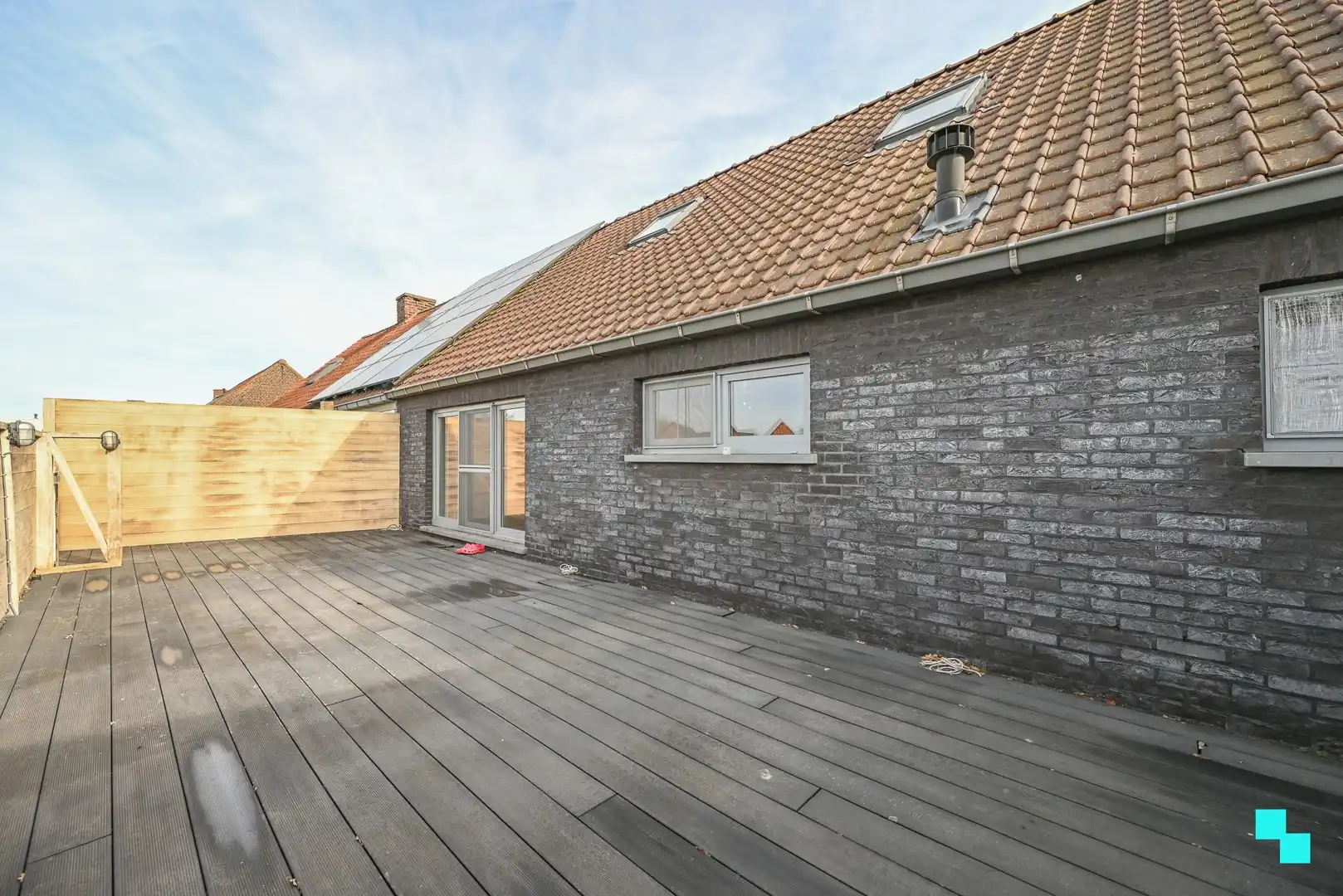 Duplexappartement te Sint-Eloois-Winkel met 2 slaapkamers foto 13