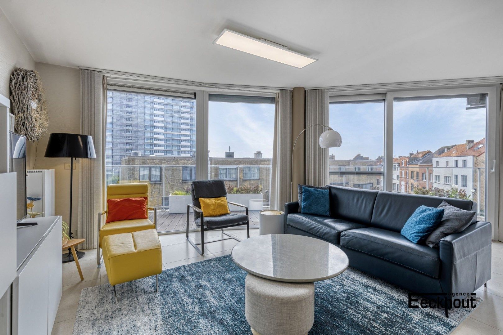 Instapklaar & modern 3 slaapkamer-appartement met zéér ruim zonneterras (45m²) te Bredene-Duinen! foto 5