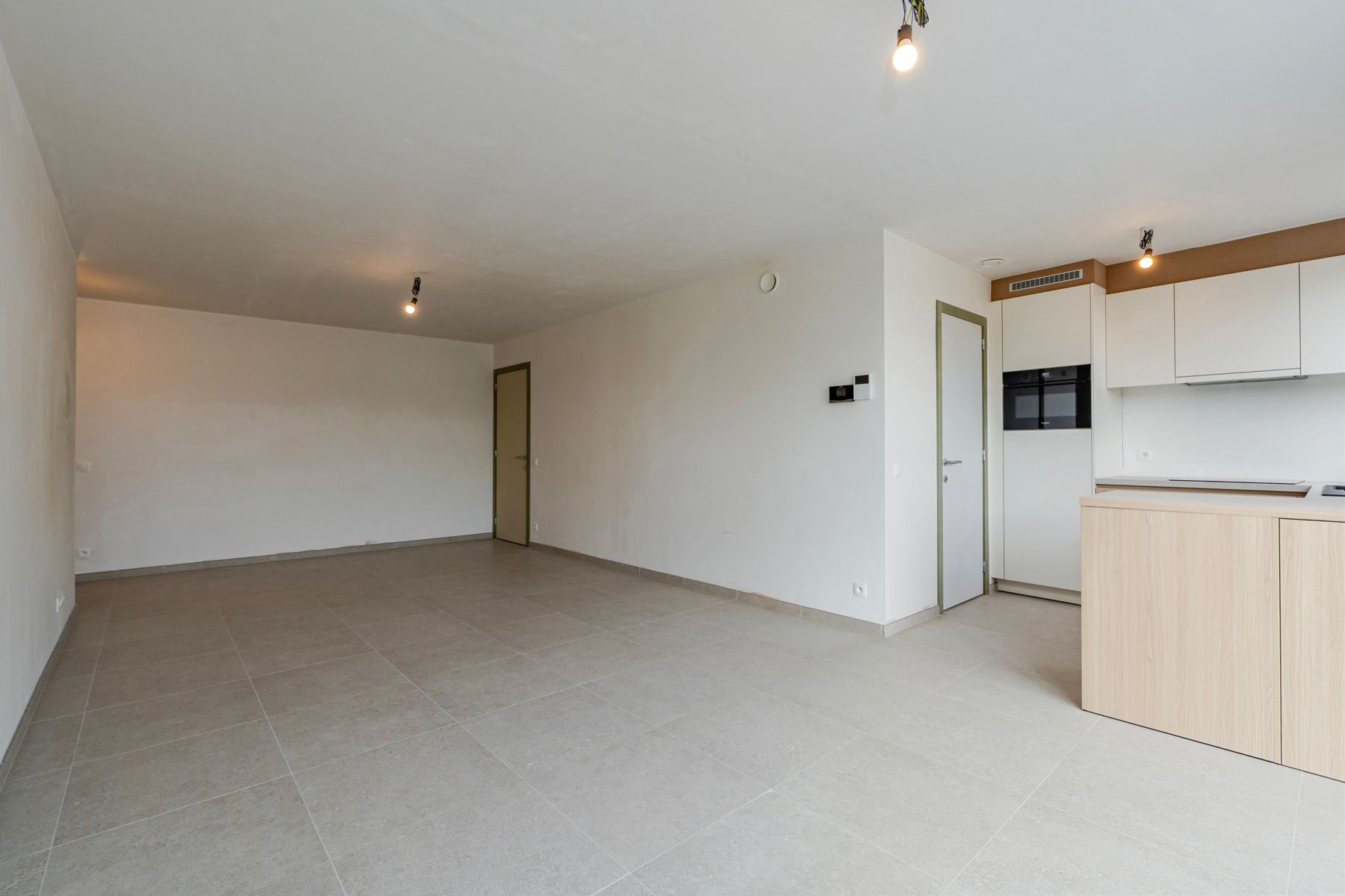 Nieuw appartement 2 slaapkamers foto 2