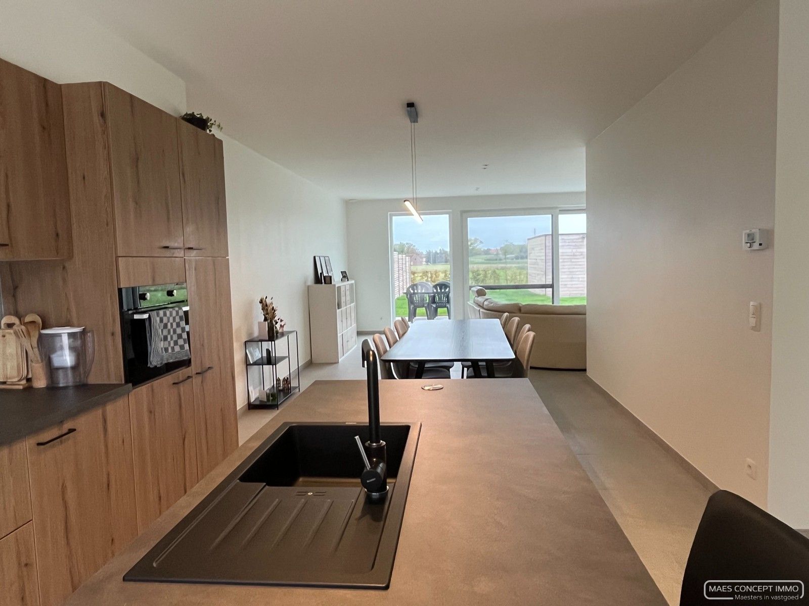 Ruime nieuwbouwwoning te huur in Zwevegem foto 5