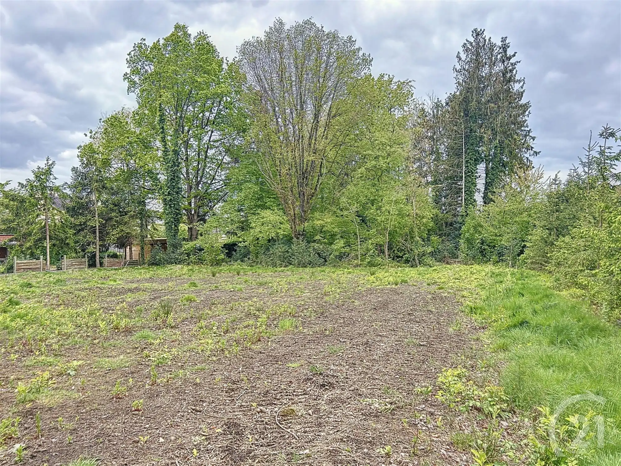 Rustig gelegen bouwgrond in Aarschot! foto {{pictureIndex}}