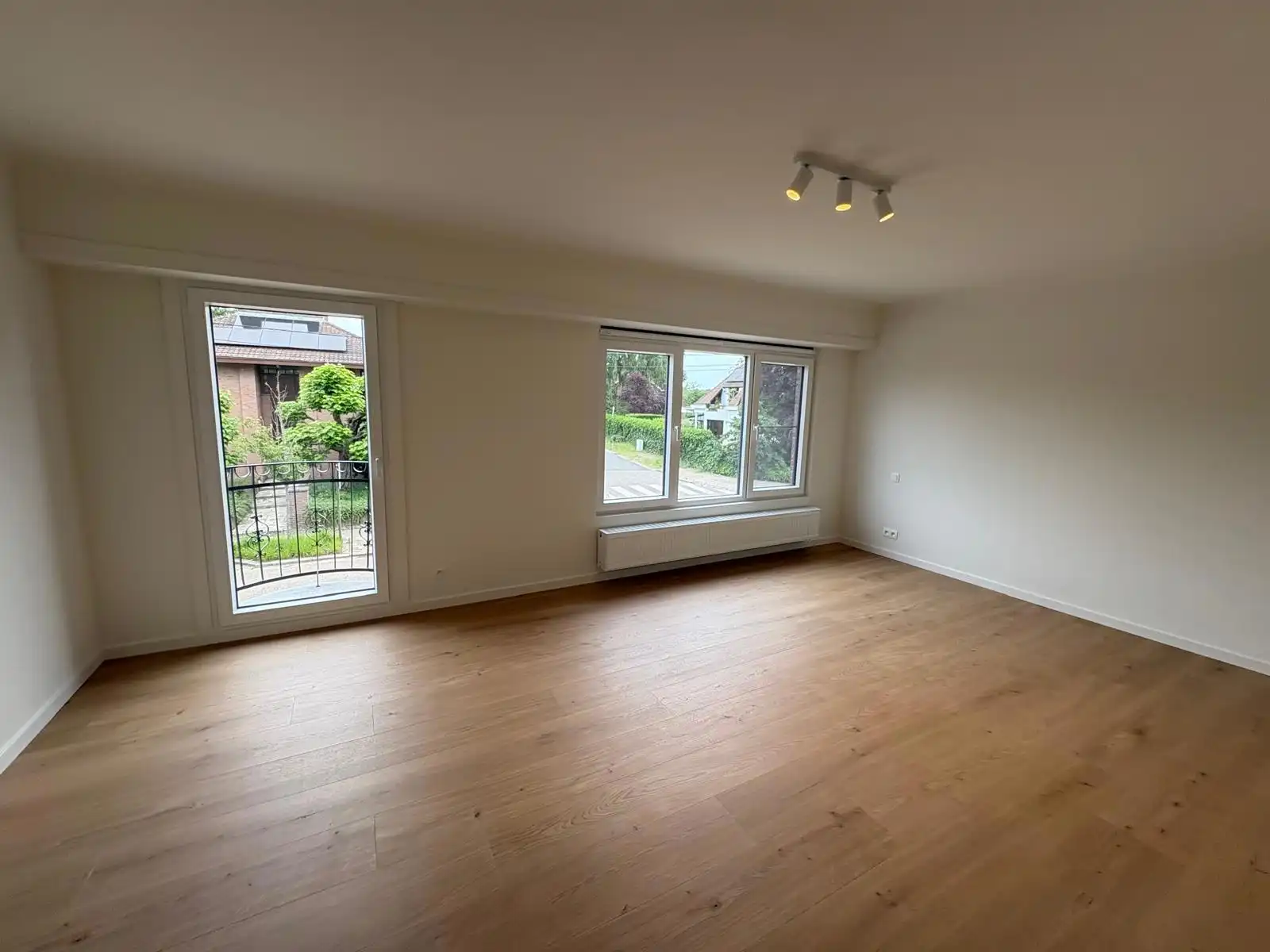 Volledige gerenoveerde woning met 3 slaapkamers in Nijlen foto 15