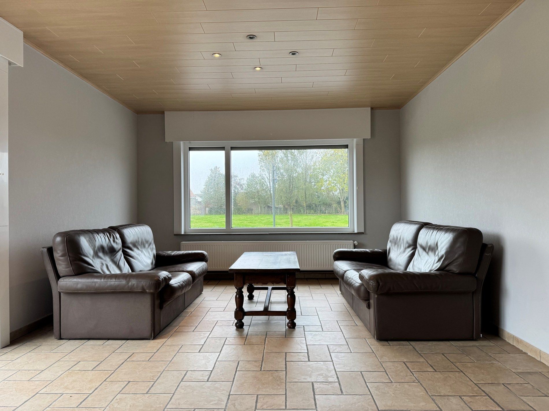 Alleenstaande woning met 3 slaapkamers te Ichtegem foto 4