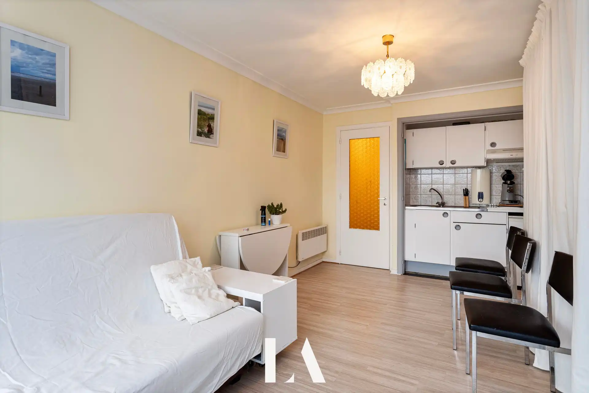 Lichtrijke studio in Westende-Bad. foto 2