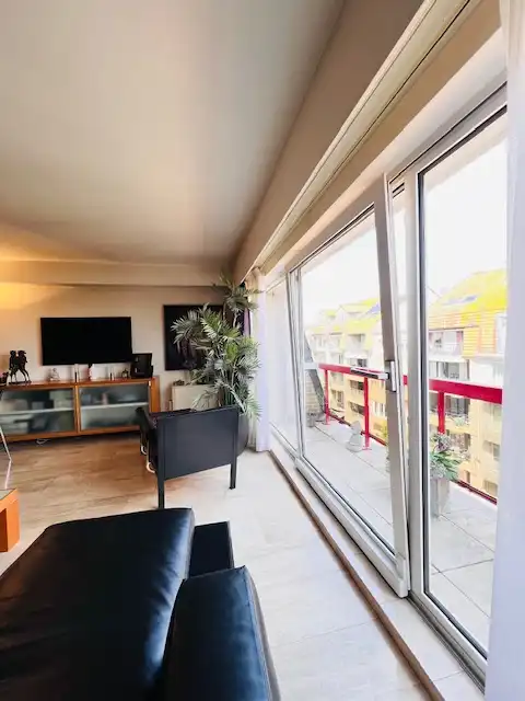 Ruim duplexappartement met groot zonneterras in hartje Wenduine foto 10