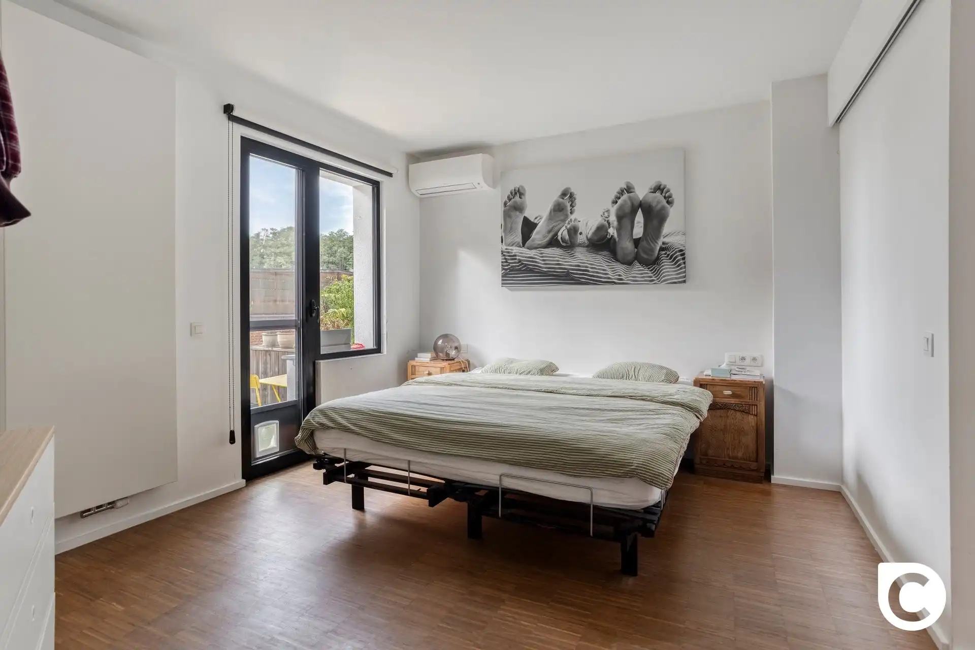 Prachtig gerenoveerd Loftappartement 2 slp en magazijn/handelsruimte foto 9