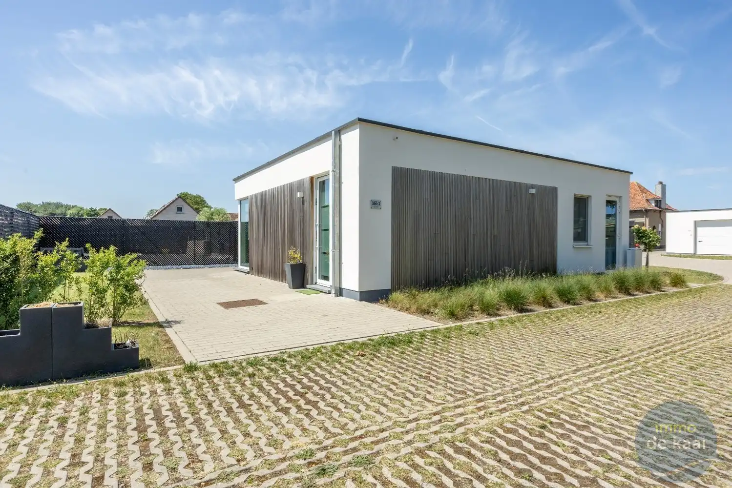 Huis te koop foto {{pictureIndex}}