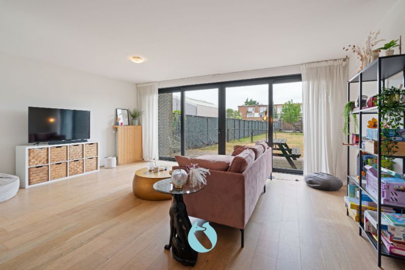 Interessant 3-slaapkamer appartement te Wondelgem foto {{pictureIndex}}