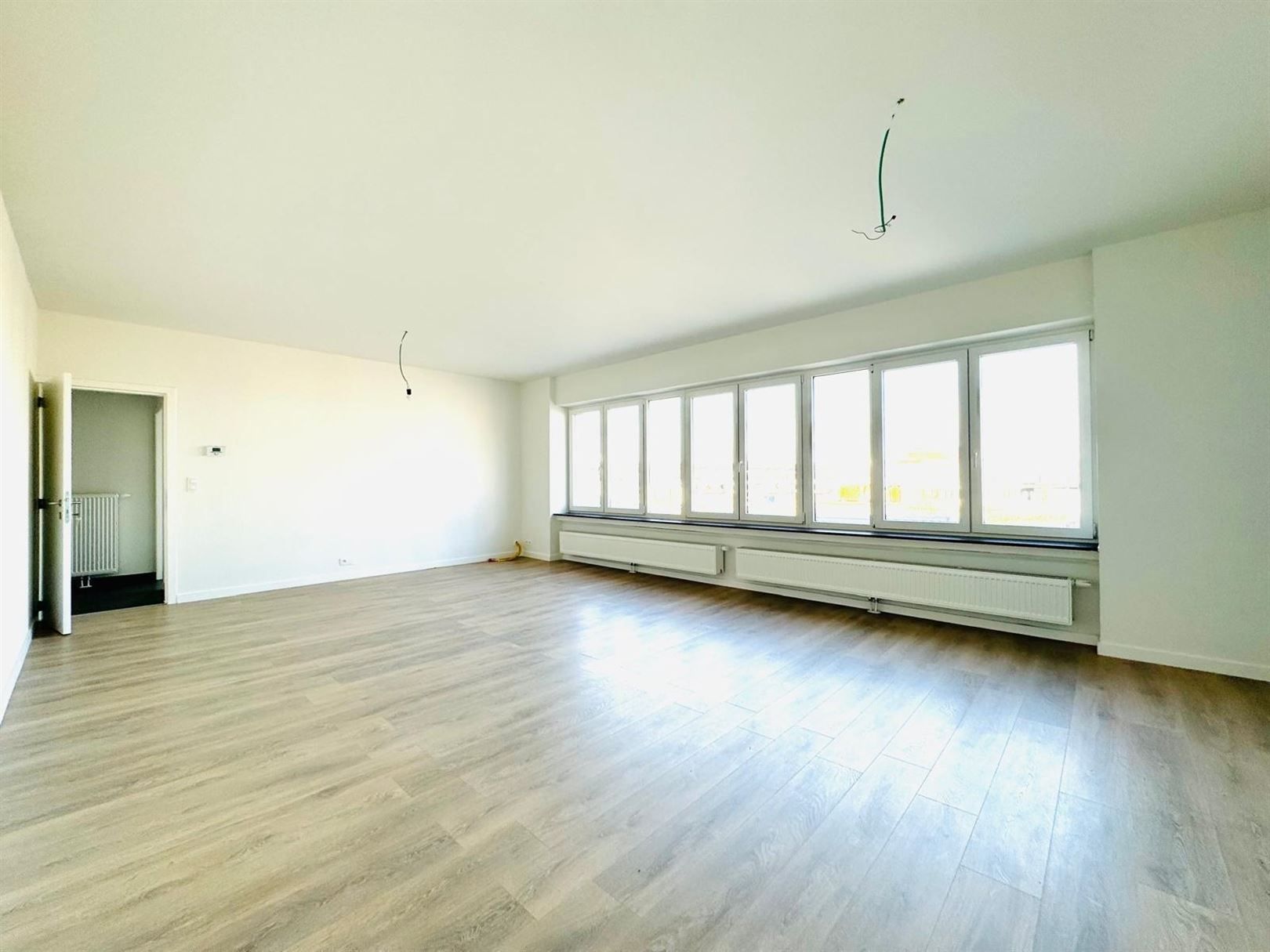 BUILDING met kantoren/appartementen 647m² langs ALBERTKANAAL. foto 19