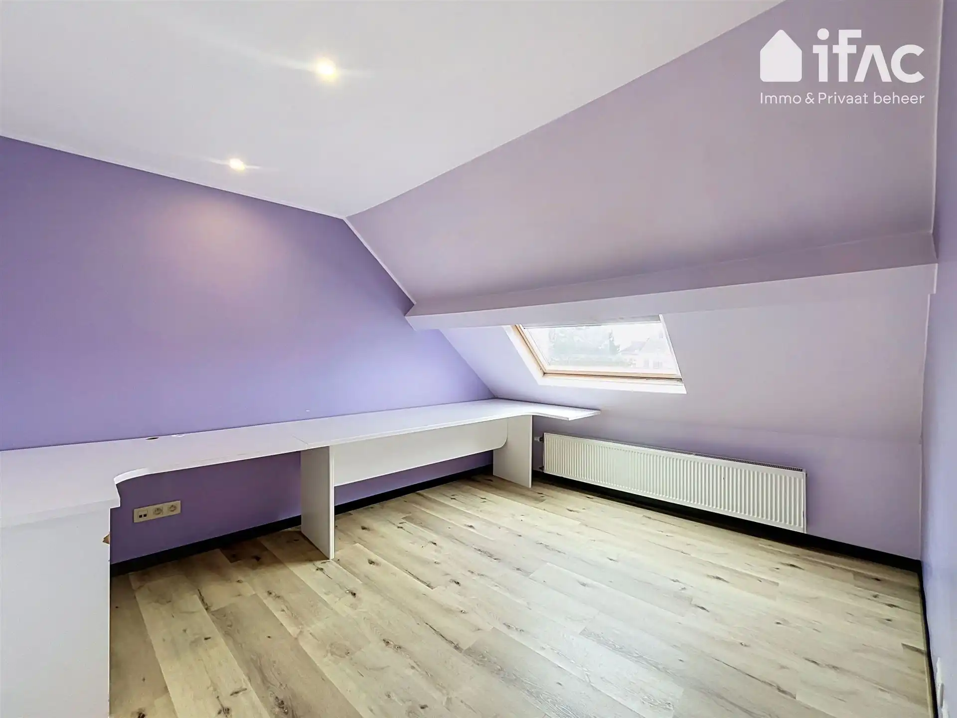 Rustig gelegen woning met 4 slaapkamers en 2 badkamers foto 26