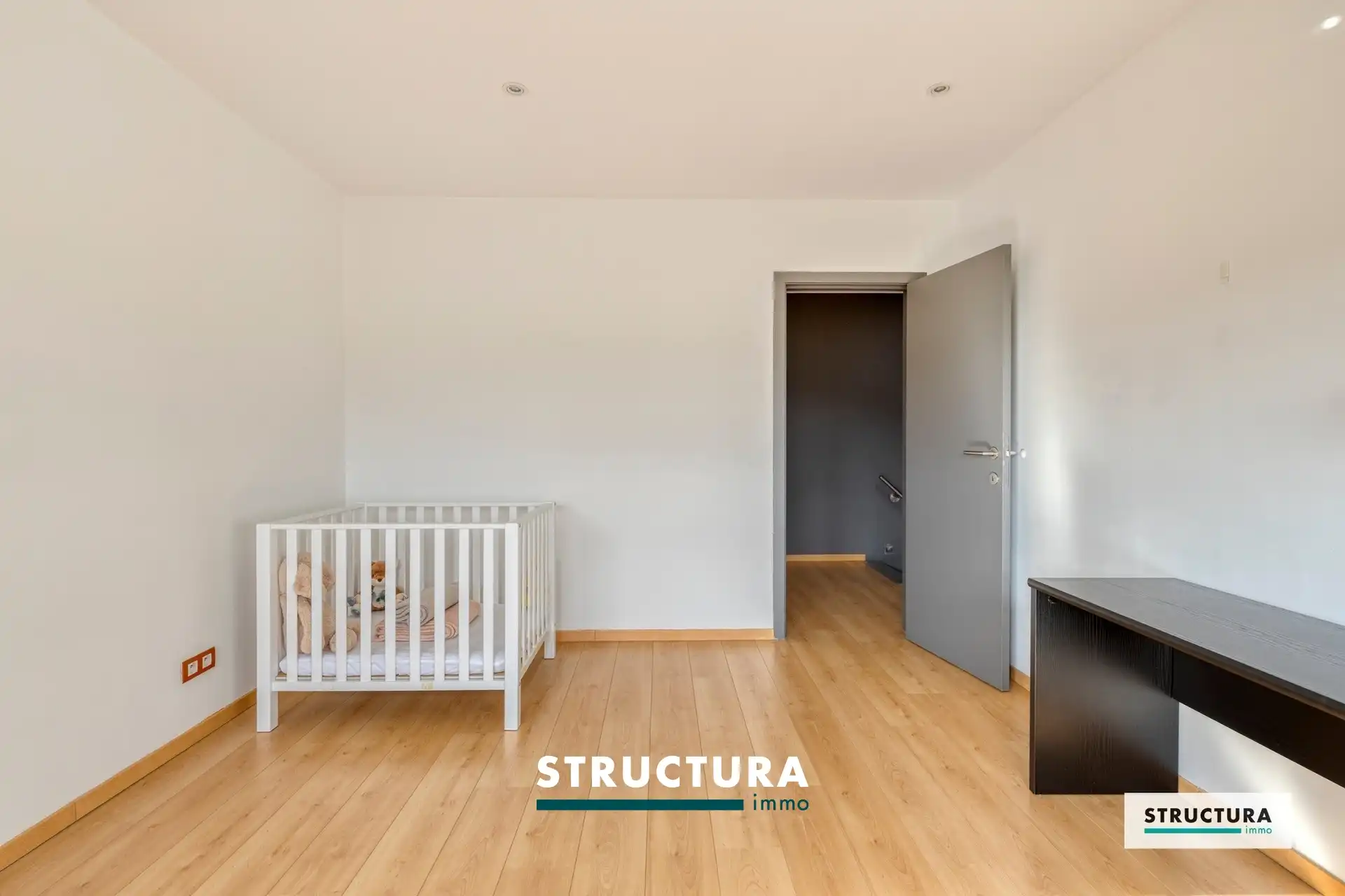 Instapklare open bebouwing met 3 slaapkamers in rustige, doodlopende straat te Mollem! foto 18