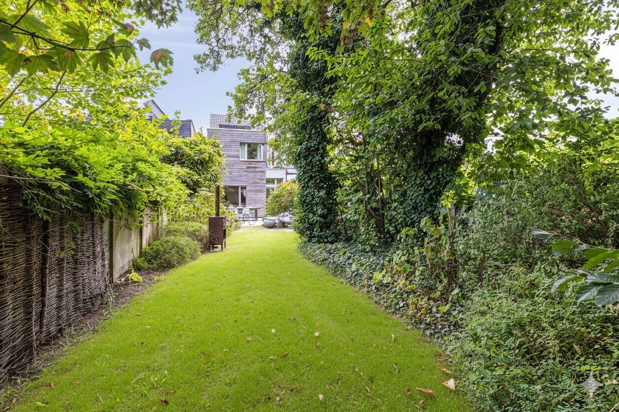 Instapklaar huis nabij Park Steytelinck in Wilrijk foto 11