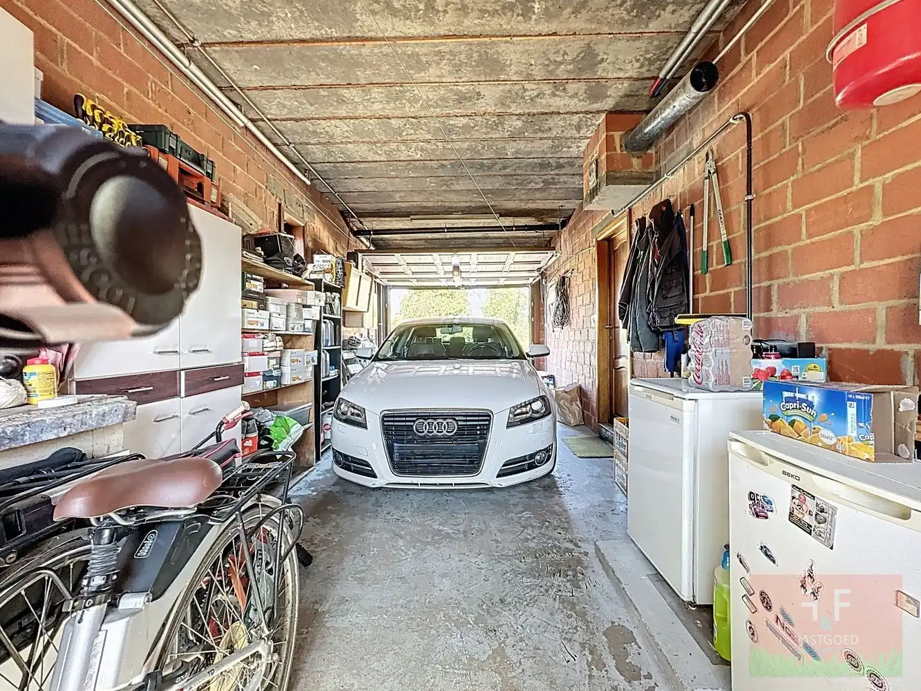 Vrijstaande eengezinswoning met 4 slaapkamers en 2 badkamers foto 19