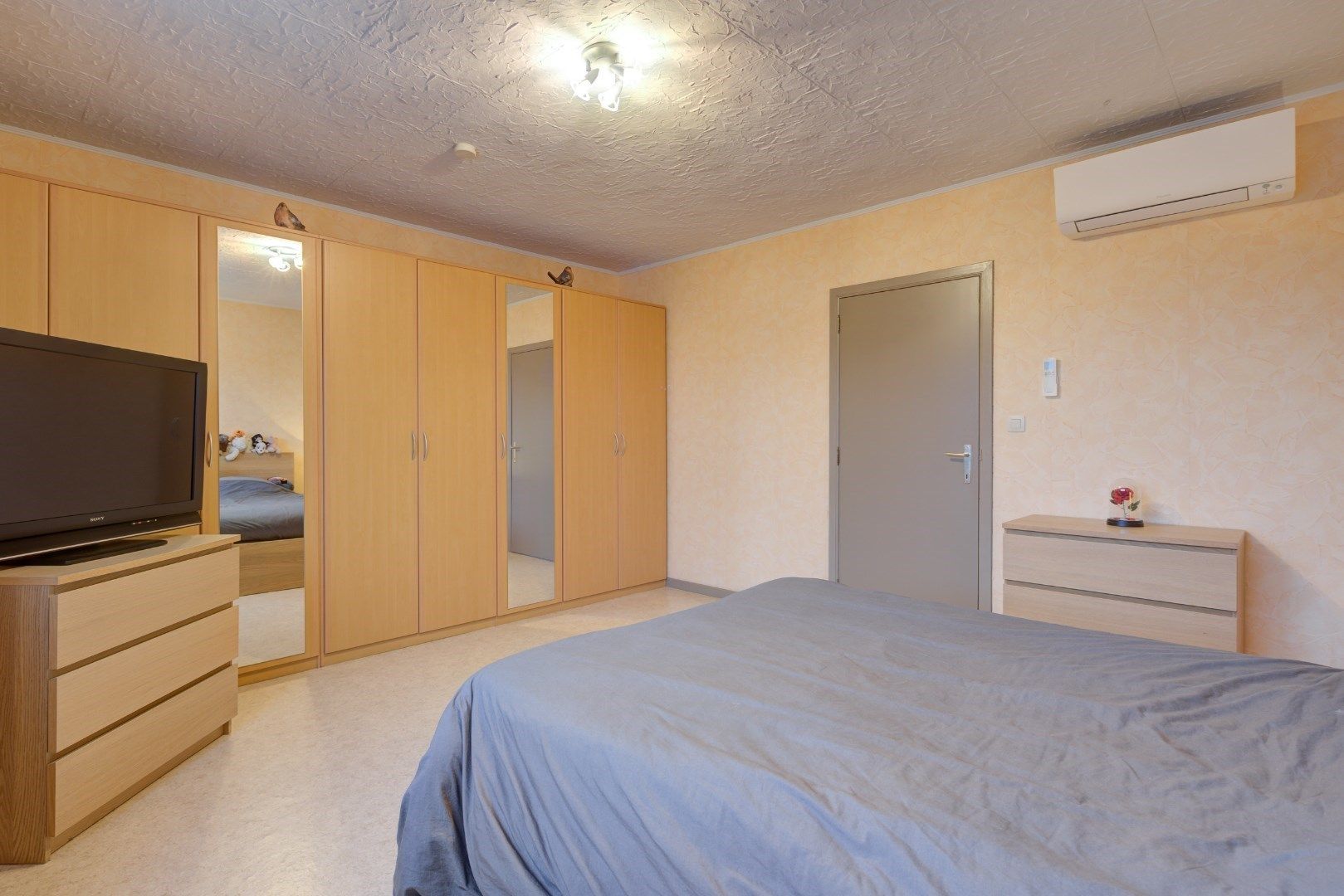 IN OPTIE ---- Instapklaar appartement met 3 slaapkamers te koop! foto 9