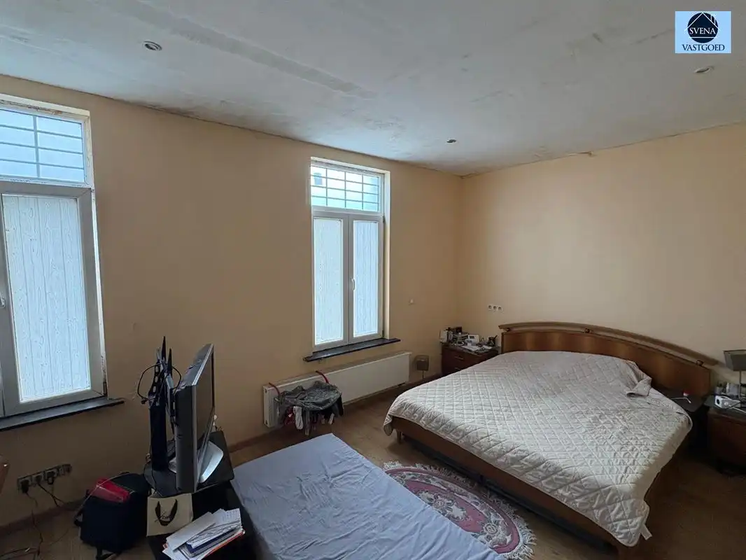 KARAKTERVOLLE WONING IN DE DORPSKERN VAN IDEGEM foto 11