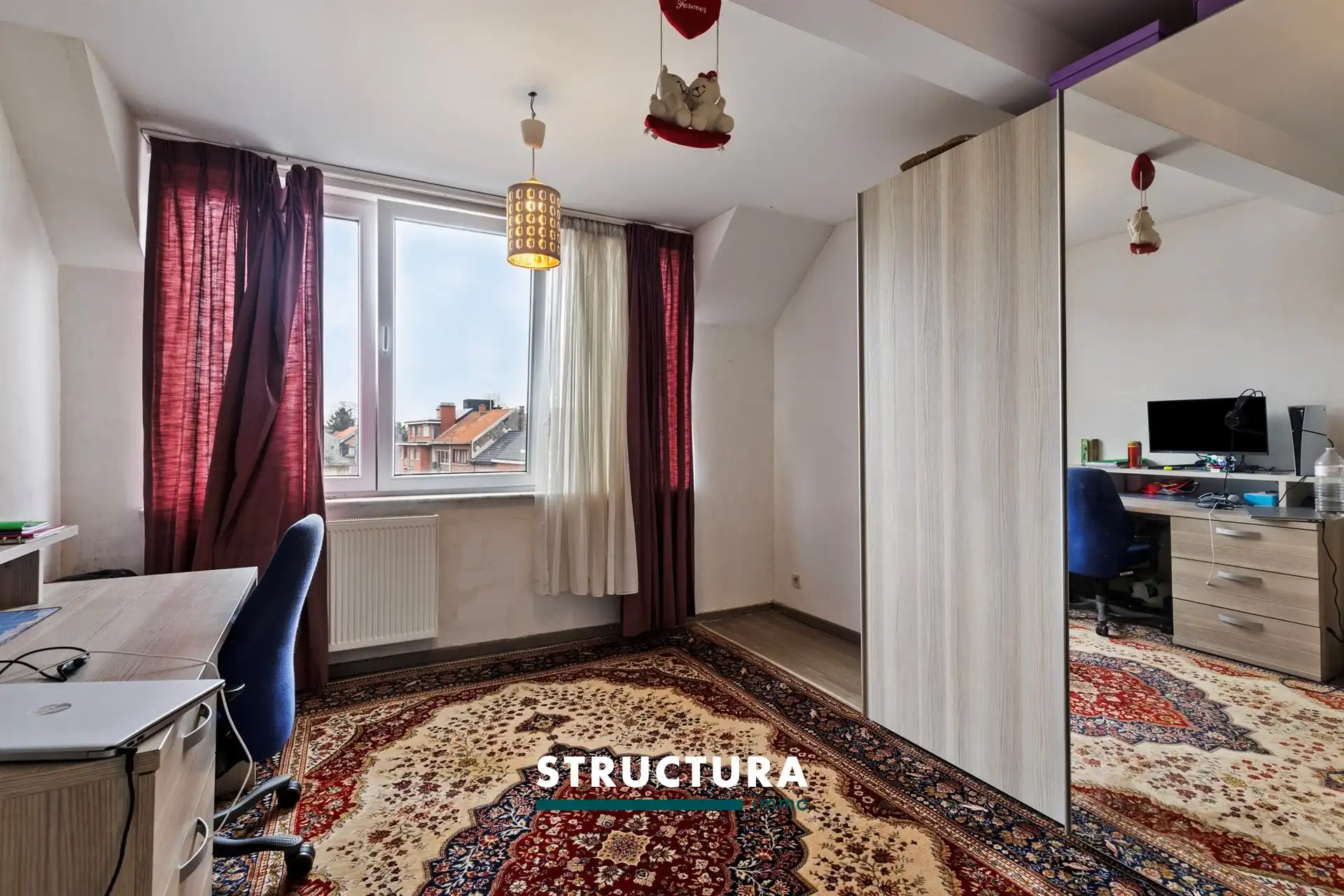 Eengezinswoning met 5 slaapkamers foto 14