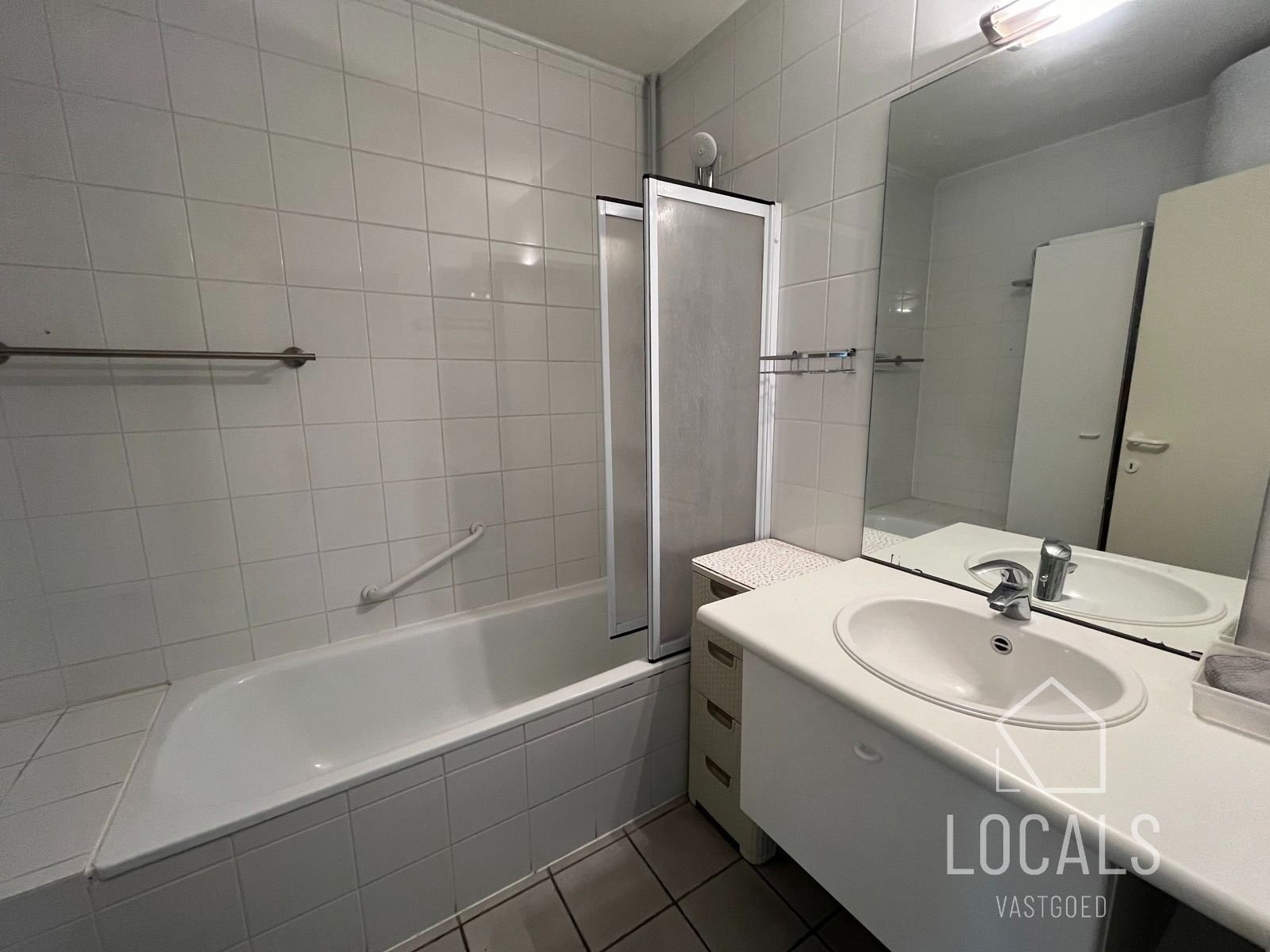Appartement met 2 slaapkamers dichtbij centrum Ninove foto 5