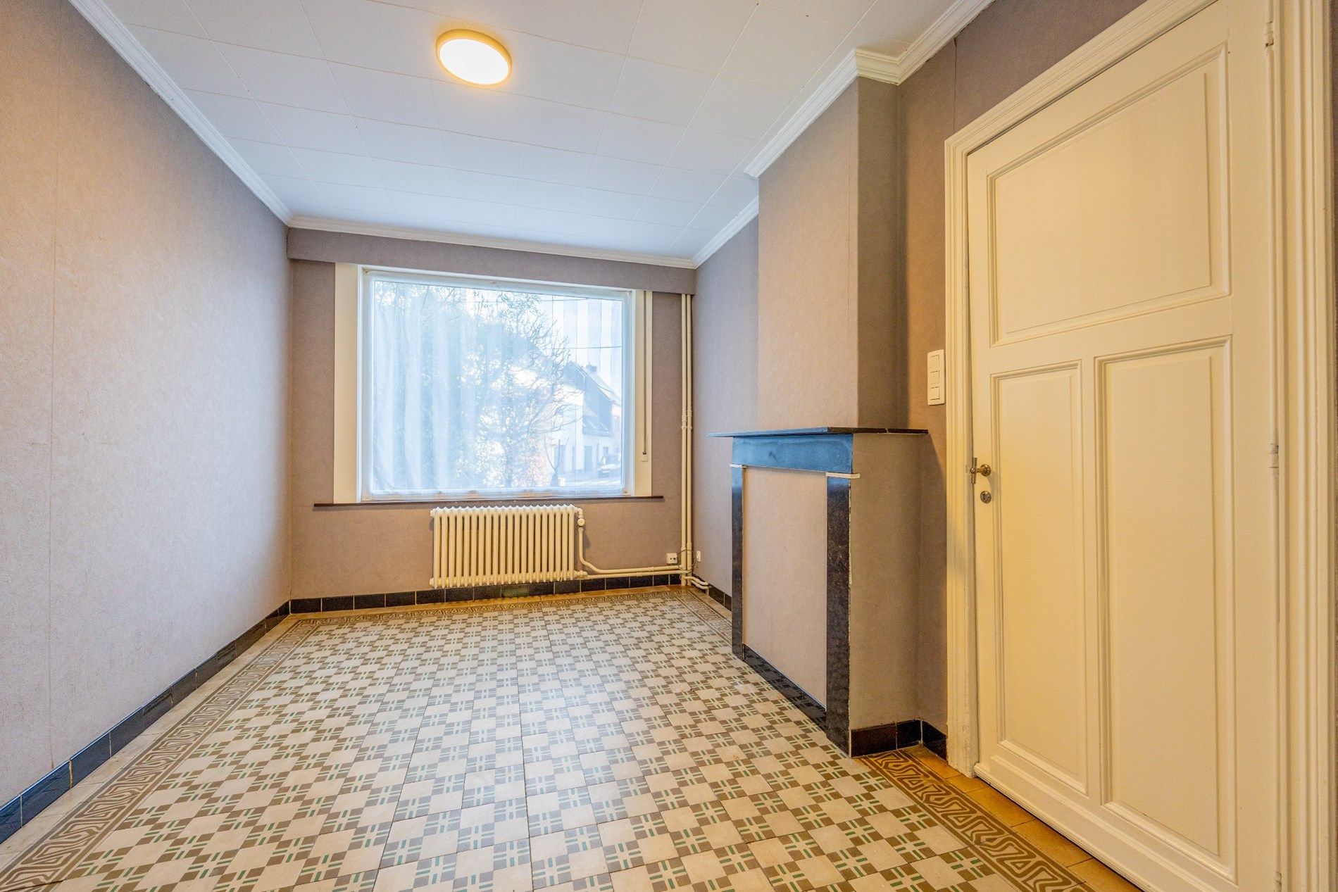 CHARMANTE BURGERWONING MET GARAGE foto 7