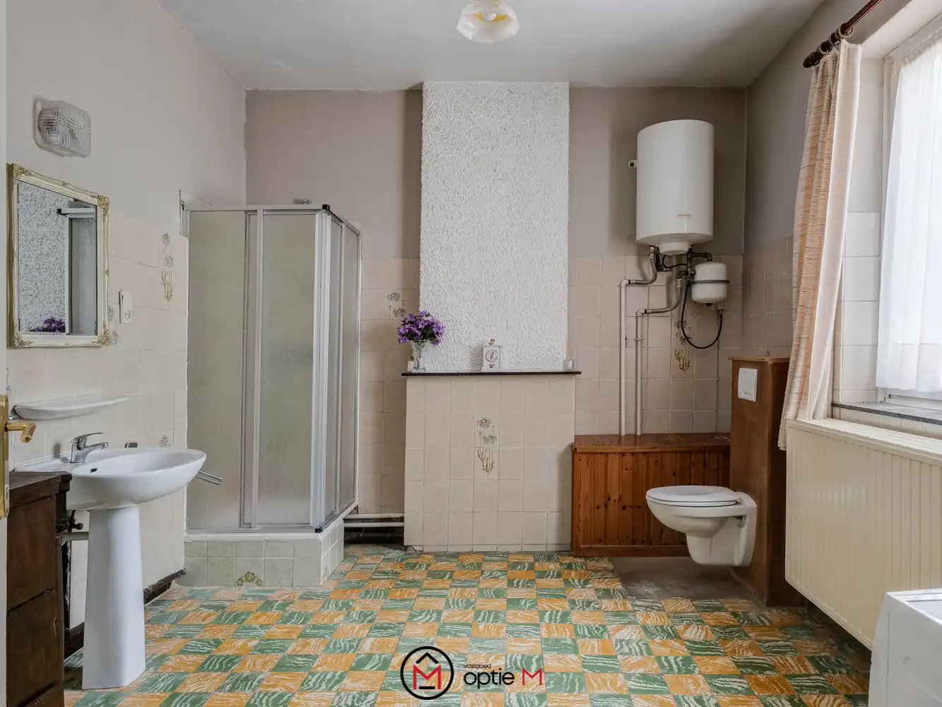 Te renoveren gezinswoning te koop in Bilzen-Hoeselt – met ruime tuin, garage en vijf slaapkamers foto 21