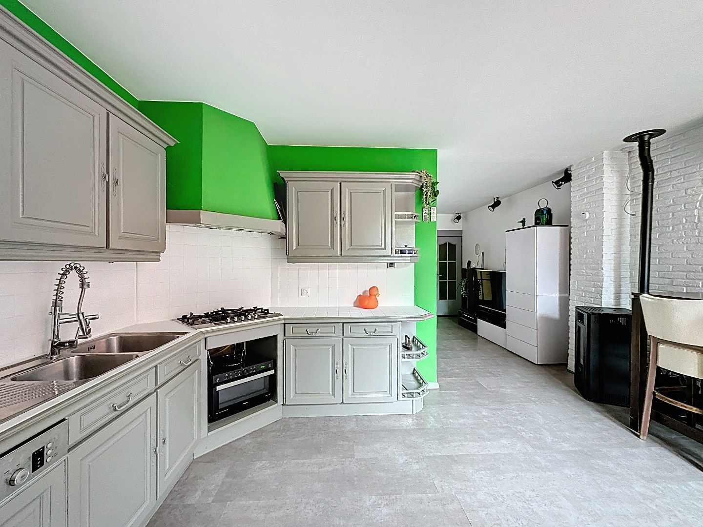 Instapklare woning met EPC-label B te Tienen! foto 10