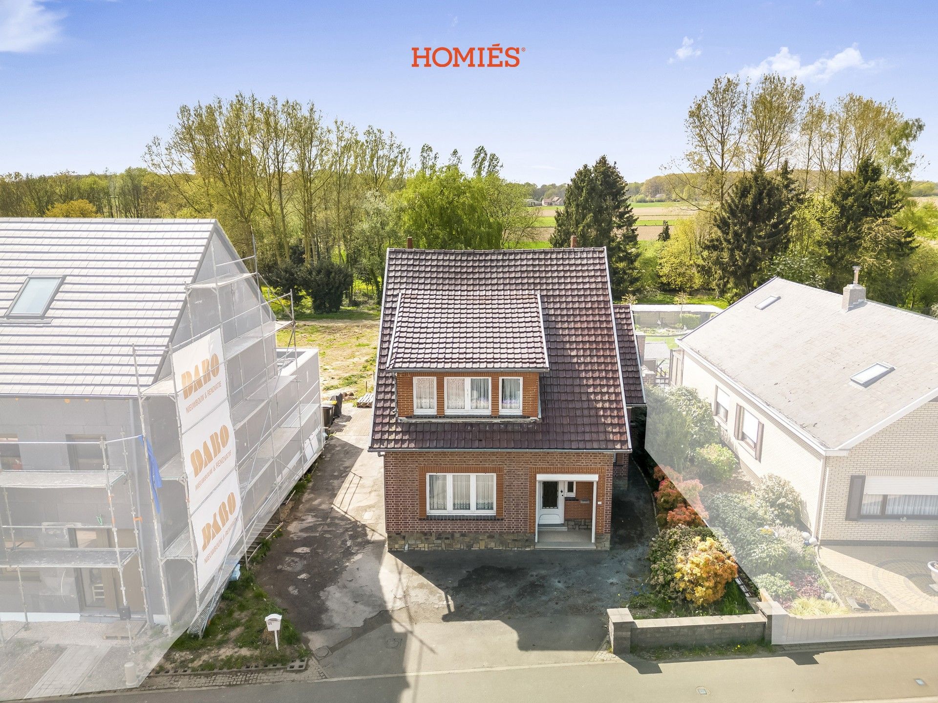 Te renoveren woonst met prachtig verzicht foto 3