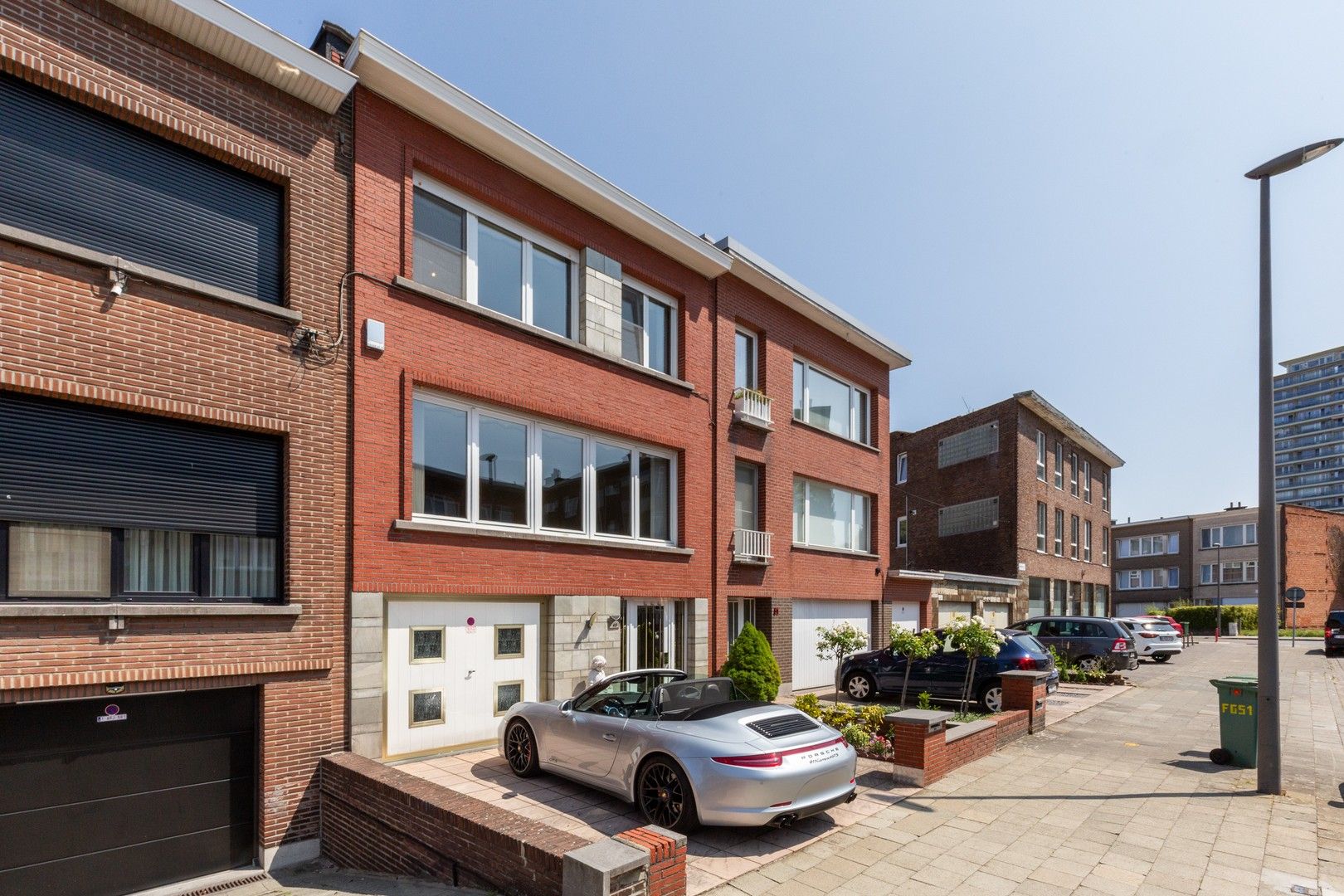 Zeer lichtrijke woning met unieke veranda foto 20