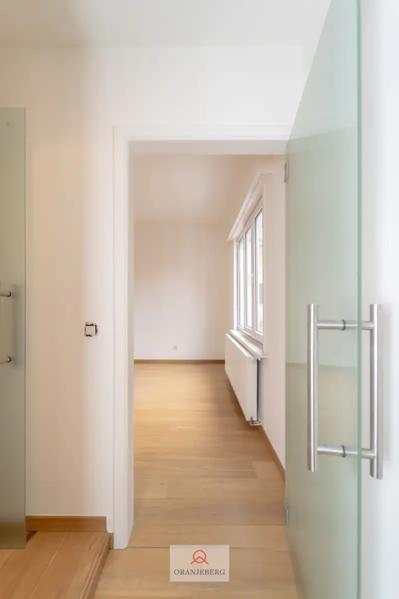 Lichtrijke 2 slpk woning te Gentbrugge foto 30