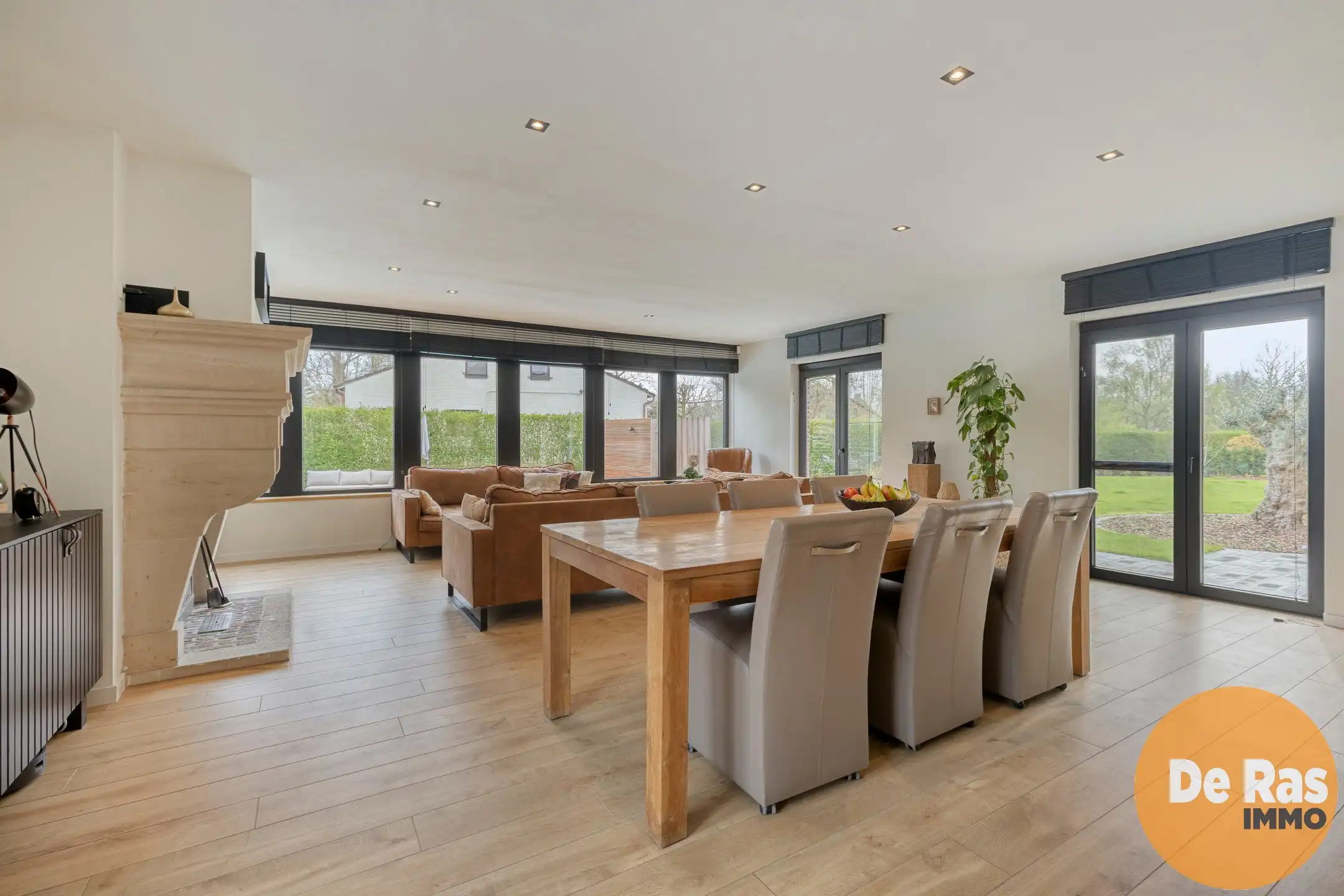 LEDE - Exclusief gerenoveerd landhuis op een unieke ligging foto 9