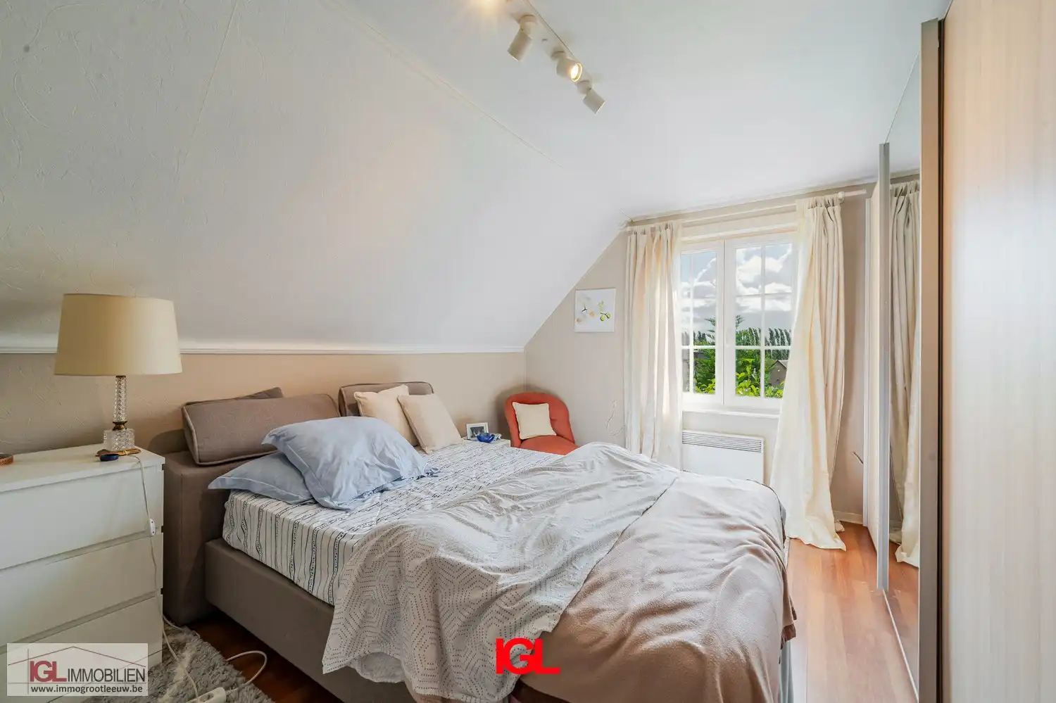 Villa te koop in Itterbeek foto 11