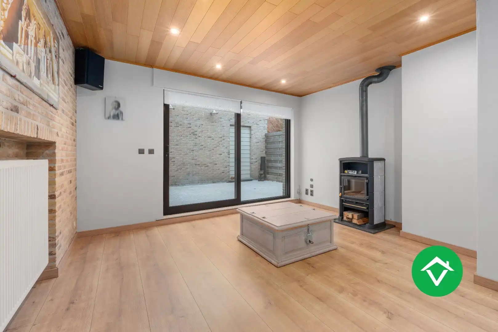 Veelzijdig handelspand met woonst en twee verhuurde appartementen in centrum Aartrijke foto 10