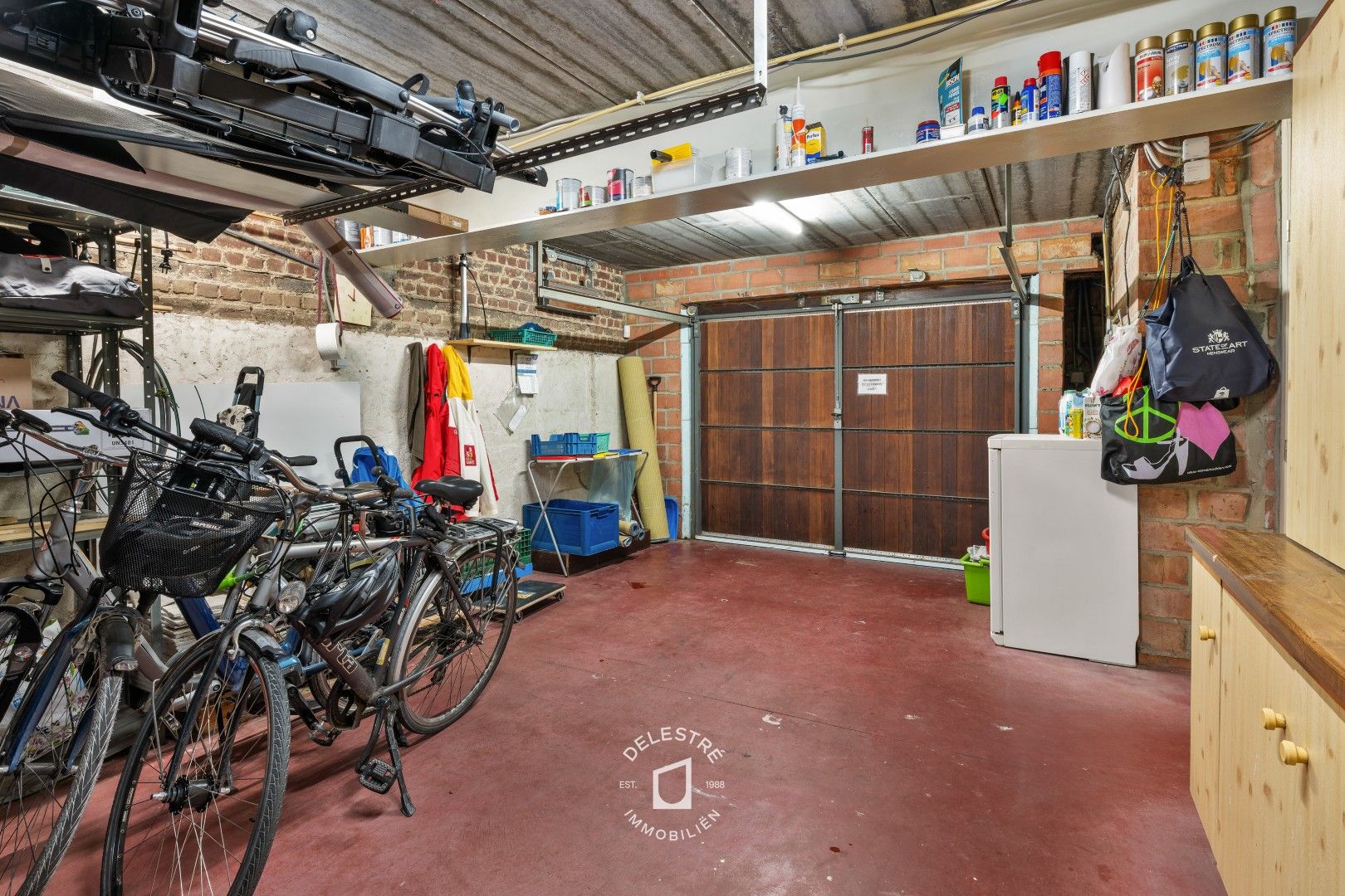 INSTAPKLARE GEZINSWONING MET GARAGE IN RUSTIGE STRAAT  foto 28