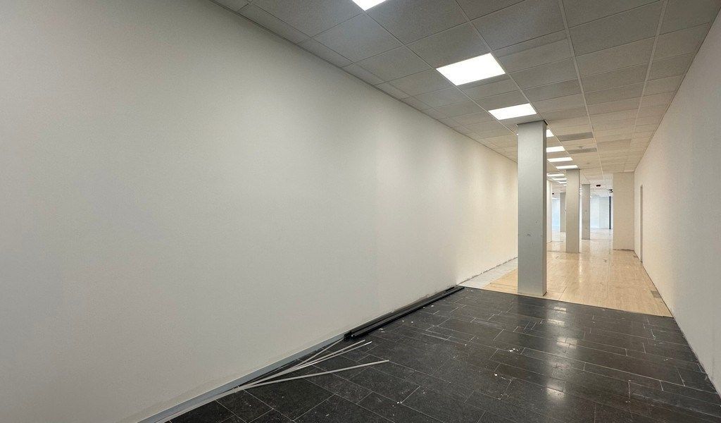 Burelen te huur aan oprit E40 in Sint-Denijs-Westrem foto 11