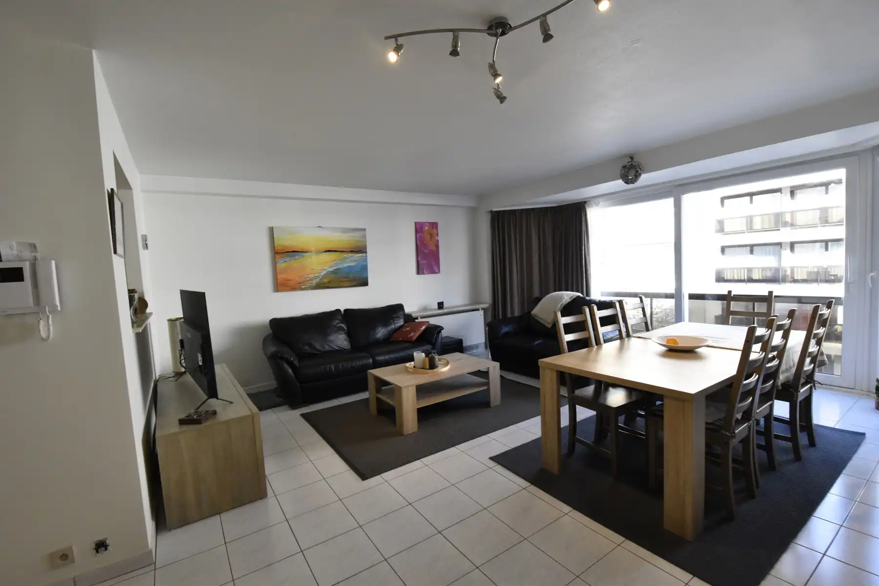 Appartement te huur foto {{pictureIndex}}