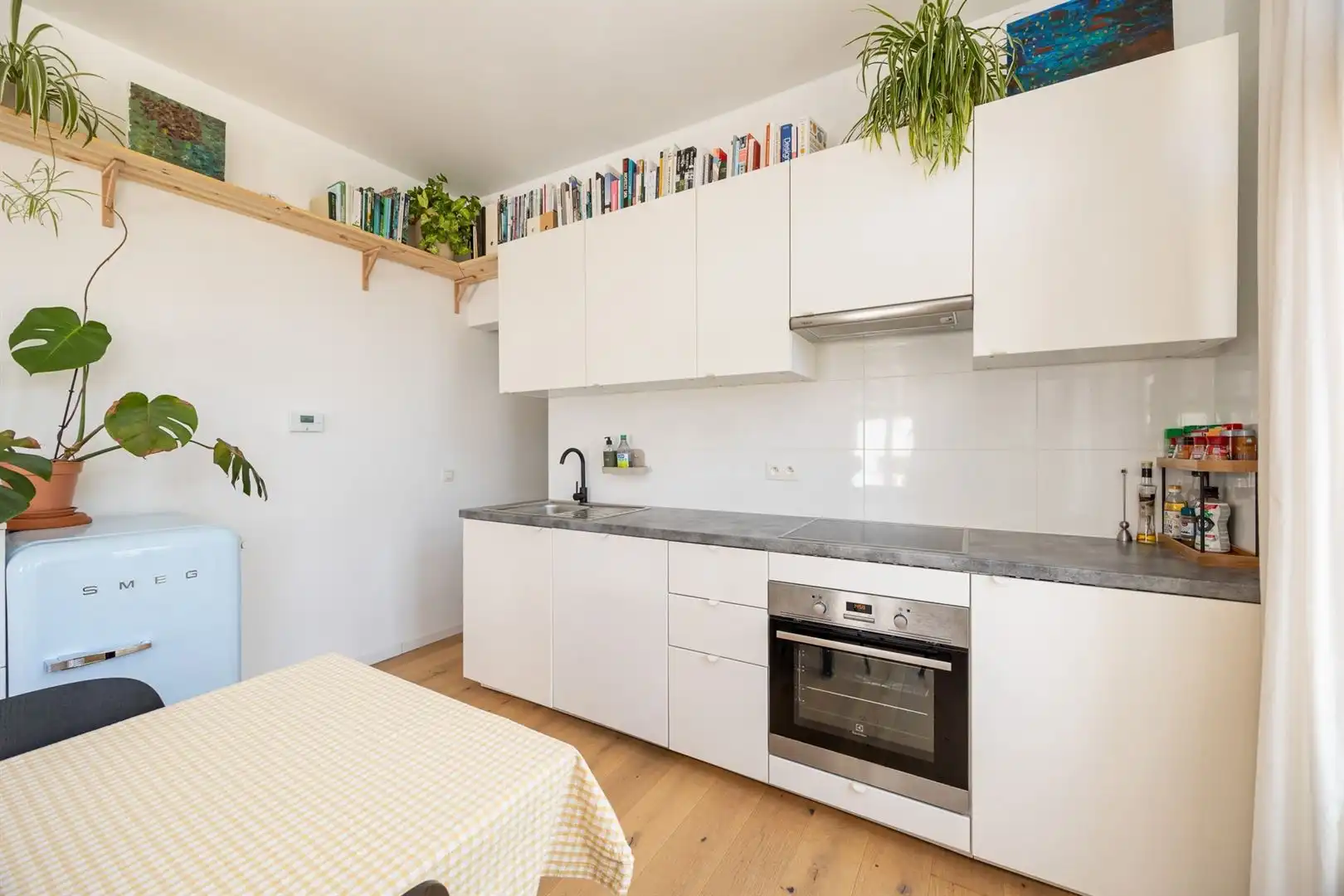 Trendy en instapklaar hoekappartement in de bruisende Universiteitsbuurt foto 6