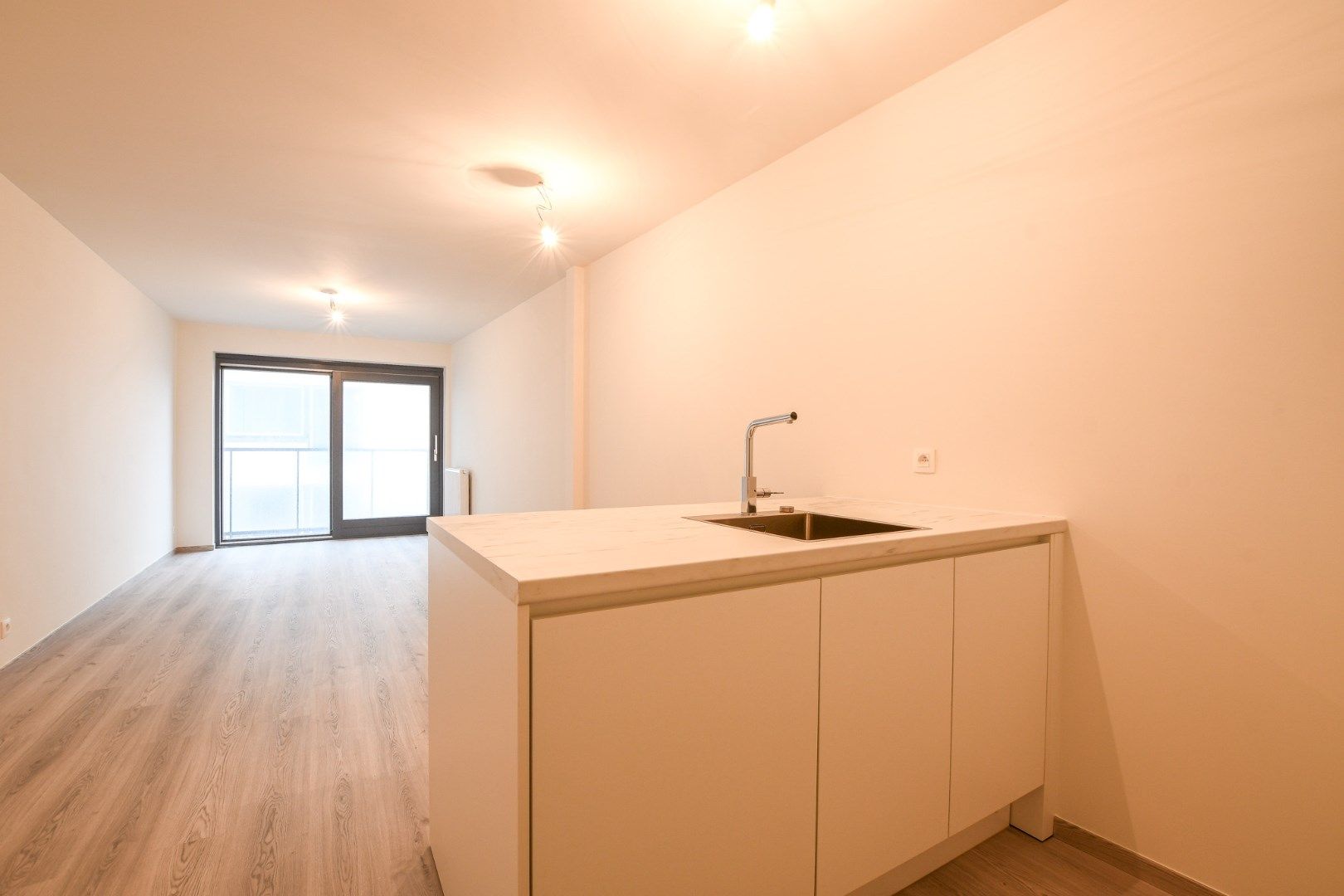 Modern appartement in Blankenberge op unieke locatie foto 5