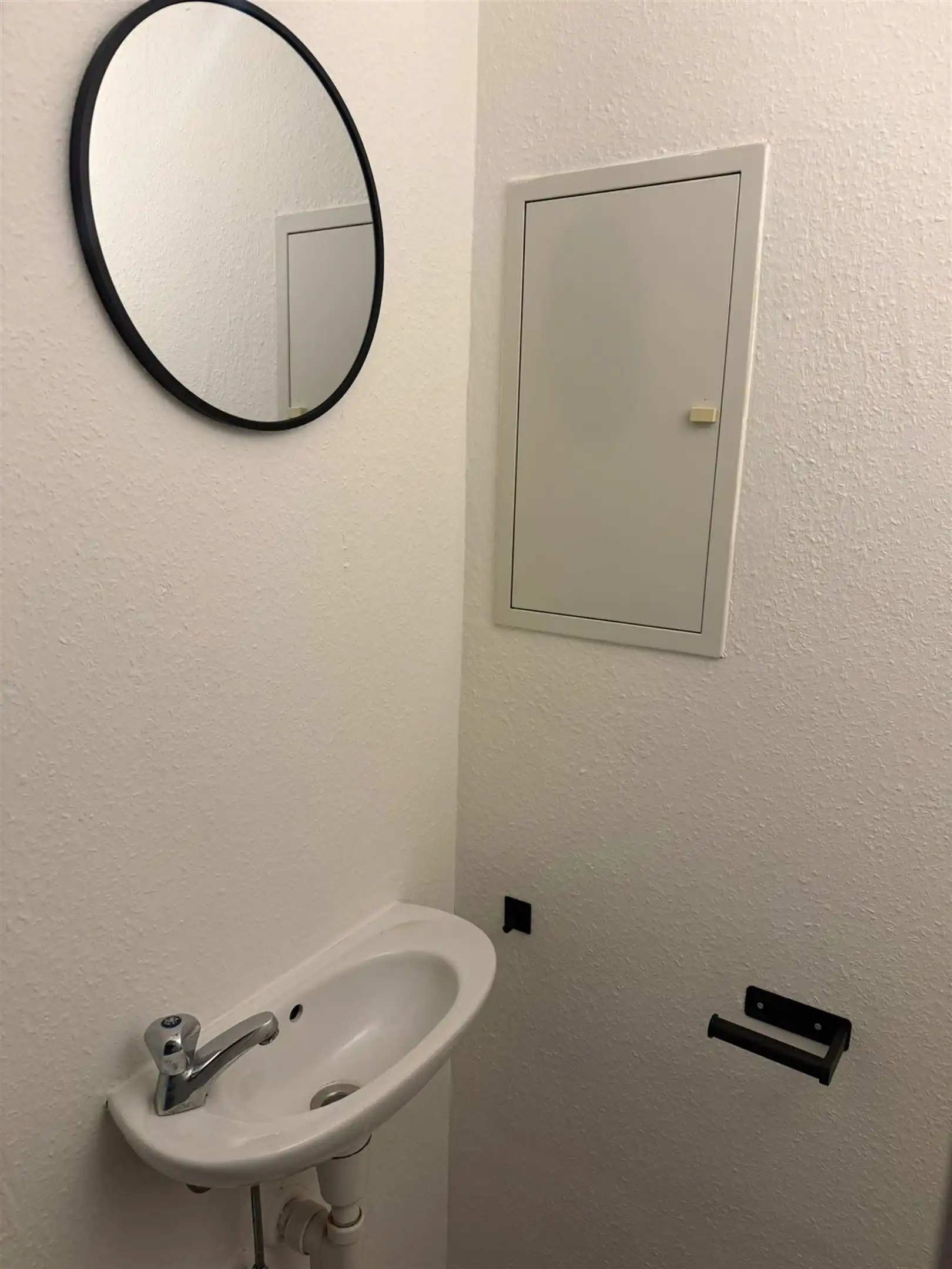 TE HUUR: Dakappartement met 1 slaapkamer in Hasselt! foto 13