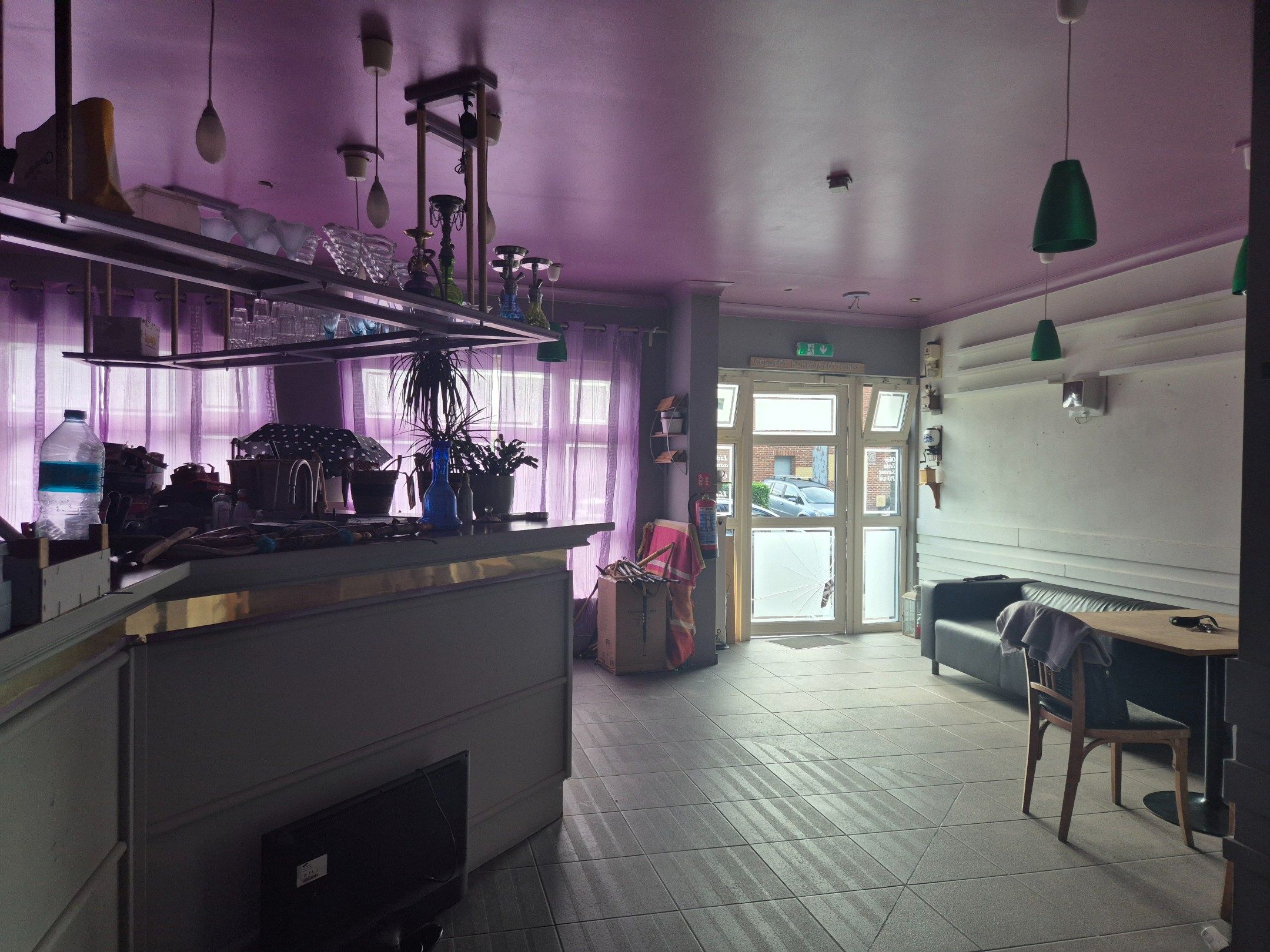 Handelspand met duplex appartement in het hart van Maasmechelen foto 2