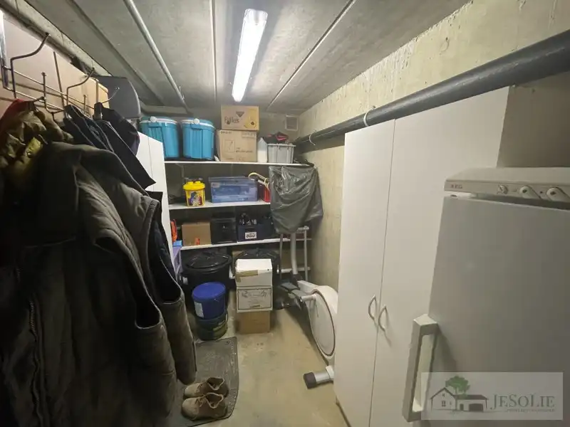 Tiptop verzorgd 2 slpk appartement met groot terras foto 18