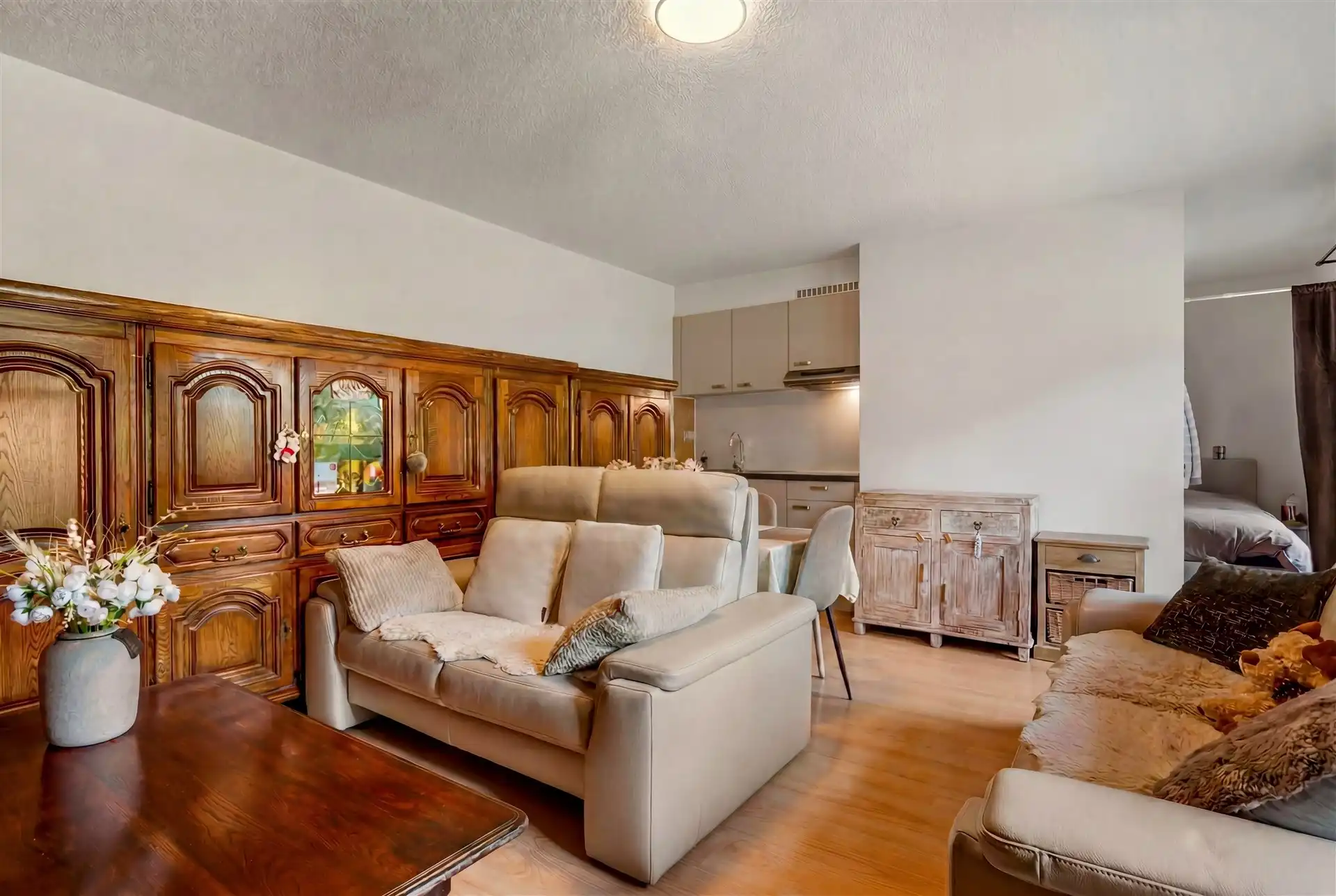 Instapklare assistentiewoning met terras foto 6
