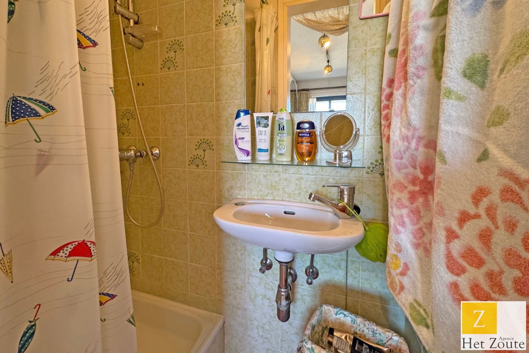 Te renoveren appartement vlakbij Zeedijk incl. staanplaats foto 10