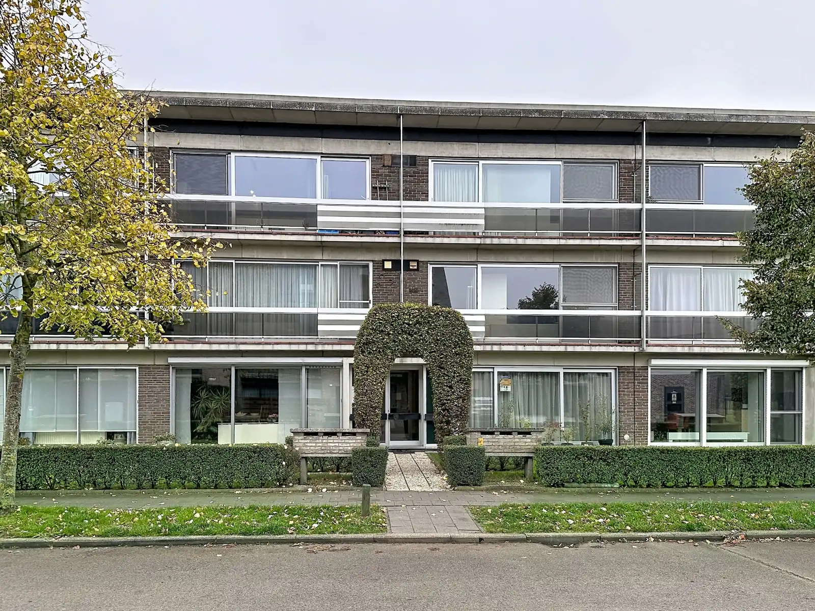 Instapklaar appartement met EPC-label A, rustig gelegen en op een steenworp van het centrum! foto 25
