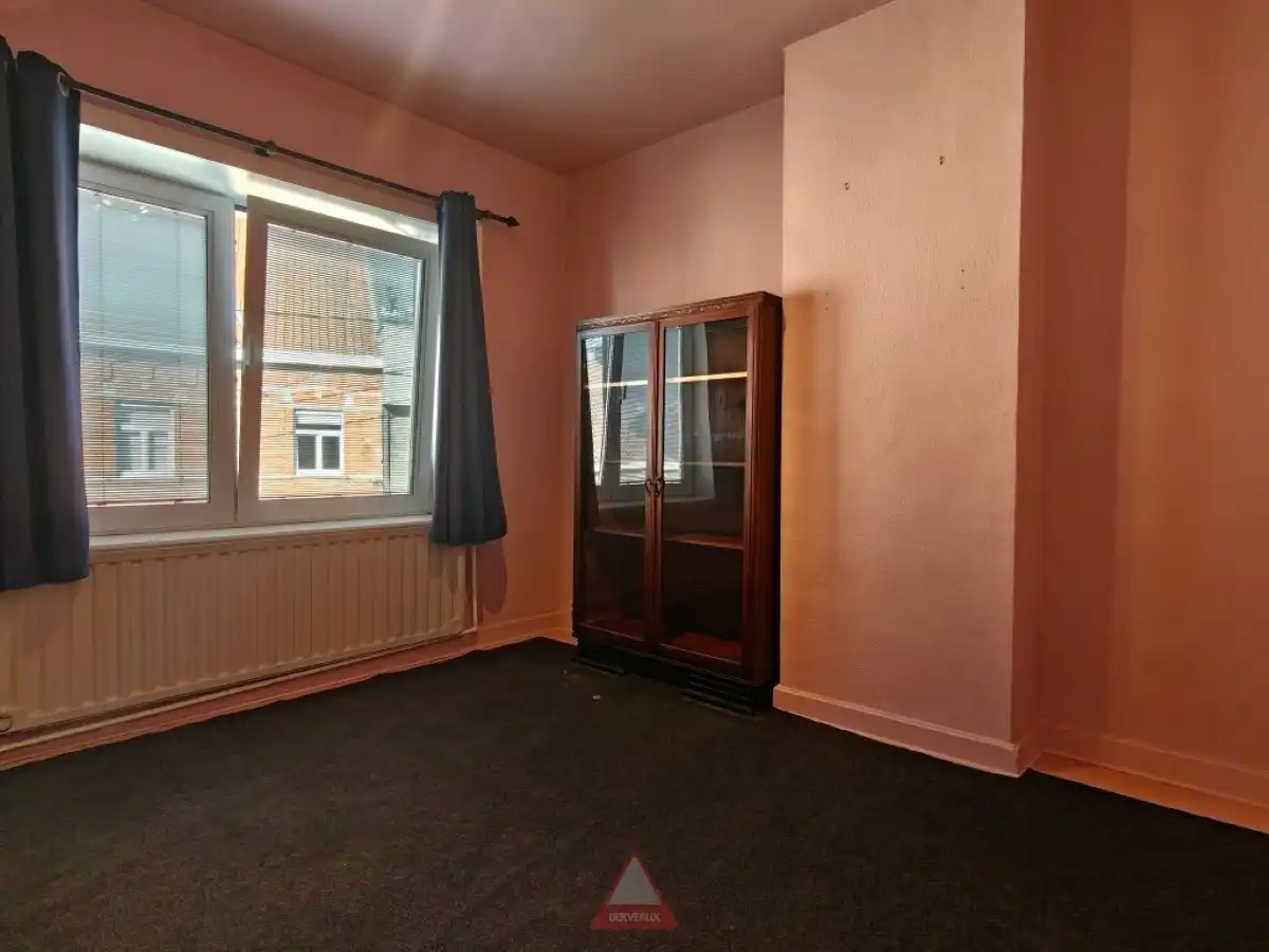 Moorslede – Veelzijdig handelspand met woonst en magazijn op commerciële ligging foto 18