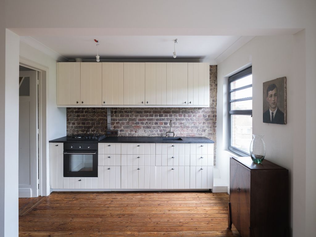 Miljoenekwartier - Karaktervol één slaapkamer appartement nabij station Gent Sint-Pieters foto 4
