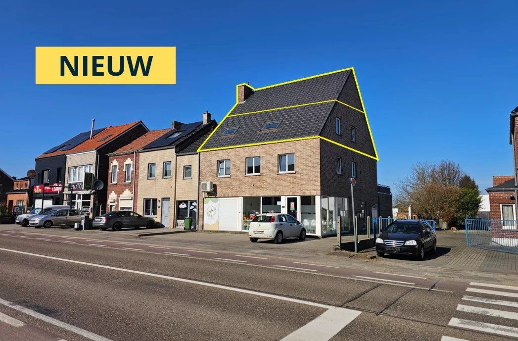 Appartement te koop foto {{pictureIndex}}